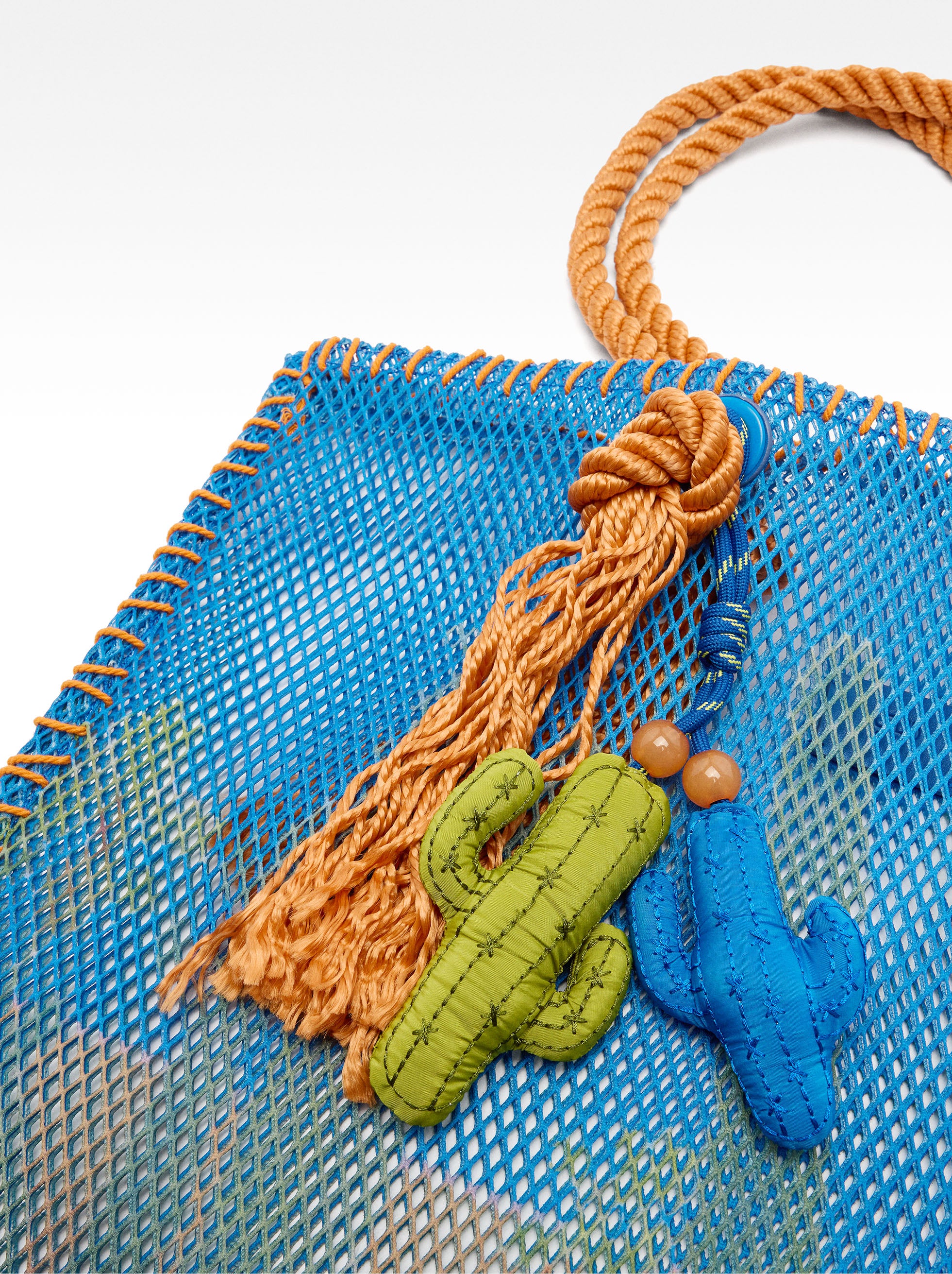Bolso Shopper De Rejilla Con Estampado