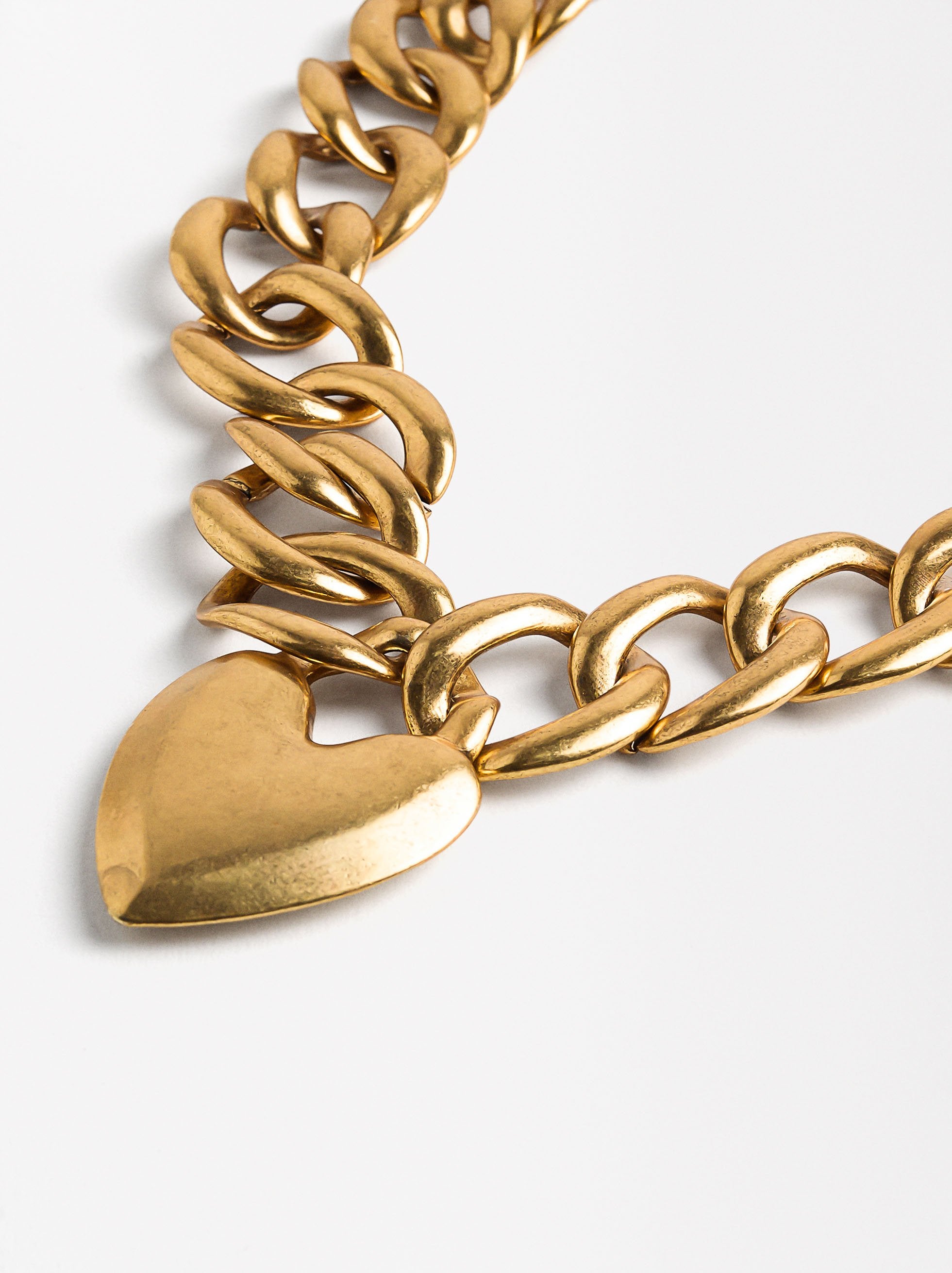 Collar Maxi De Eslabones Con Corazón