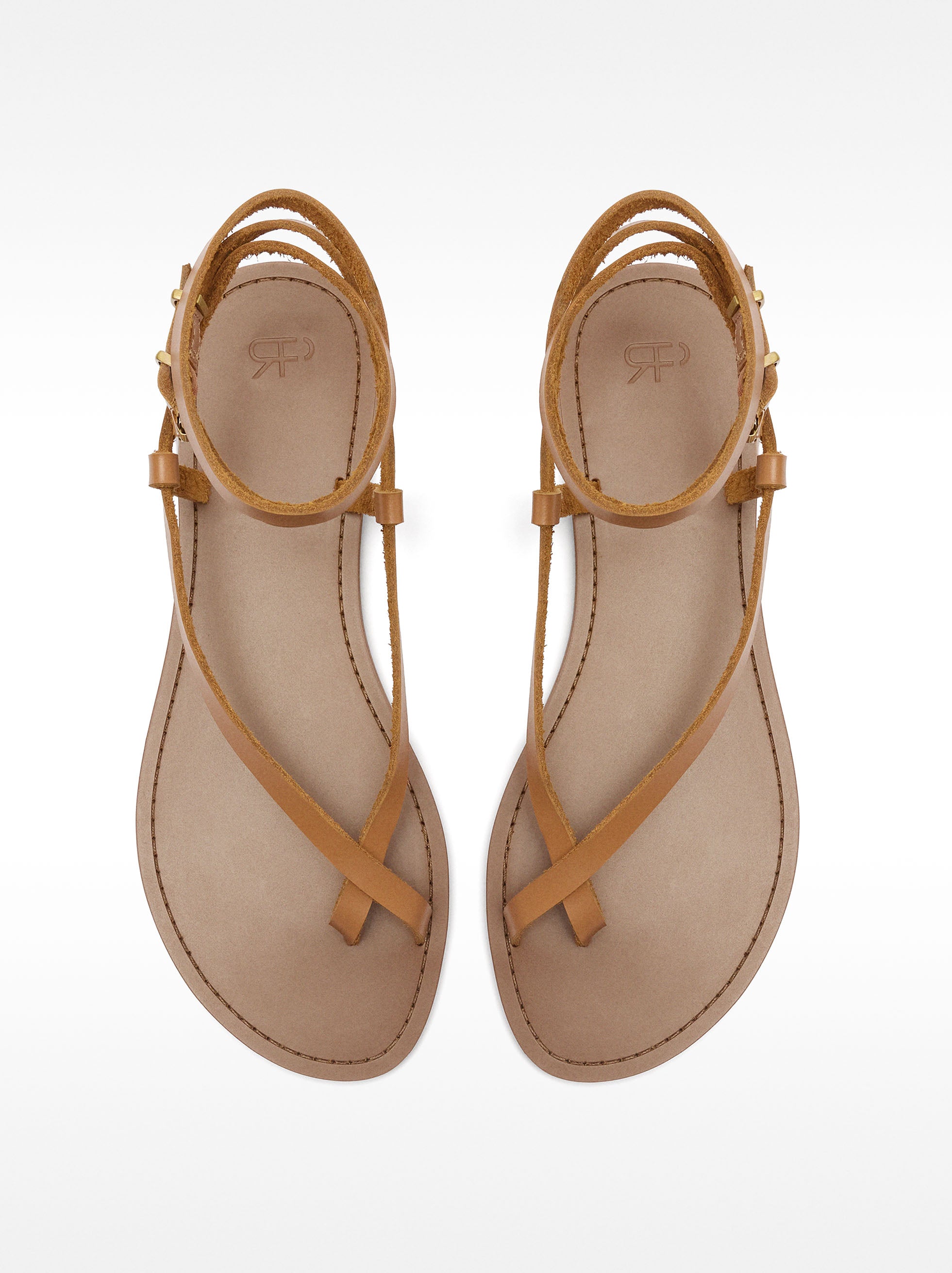 Sandalias Planas De Piel Con Tiras