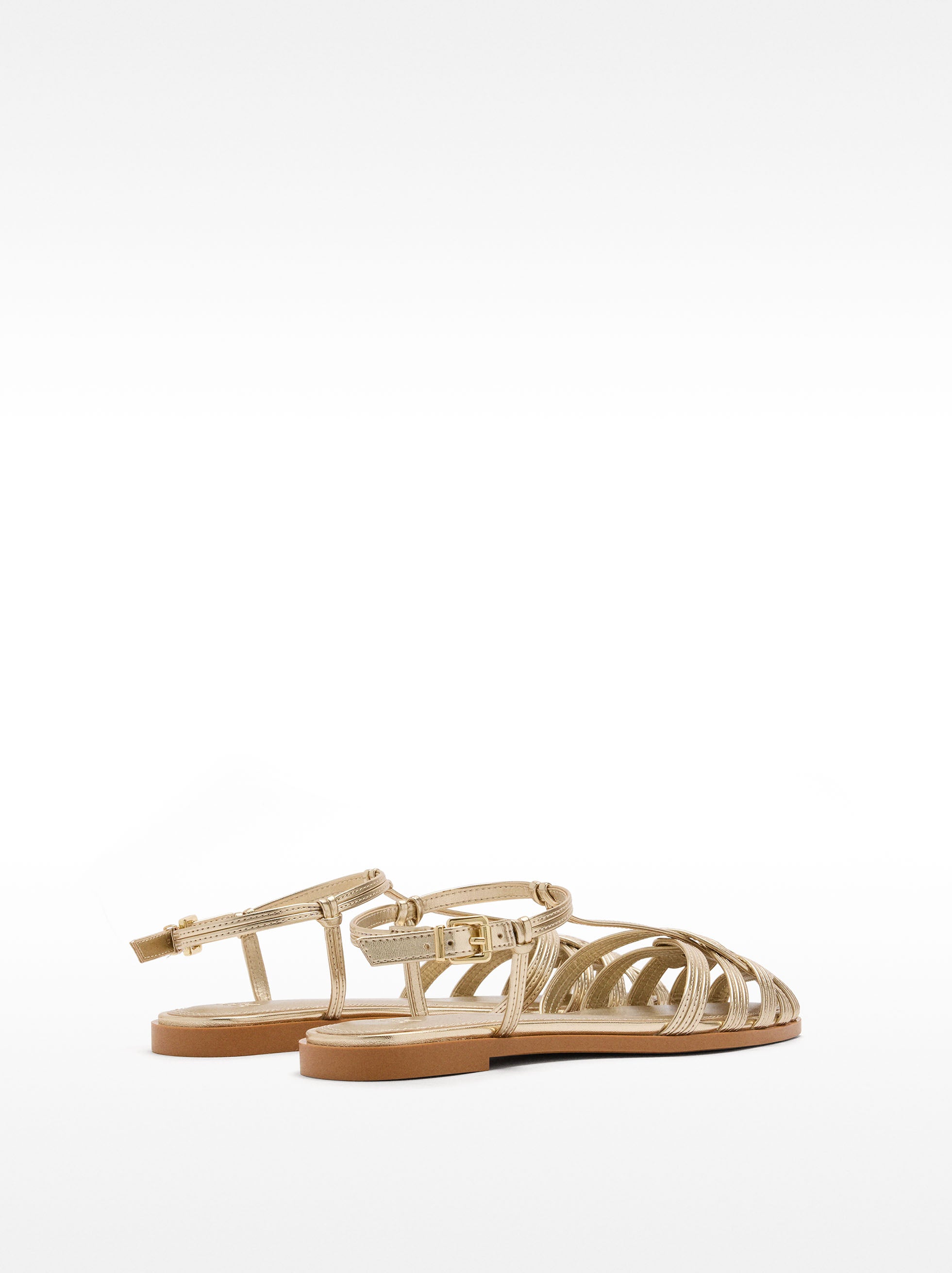 Sandalias Planas Con Tiras Entrelazadas