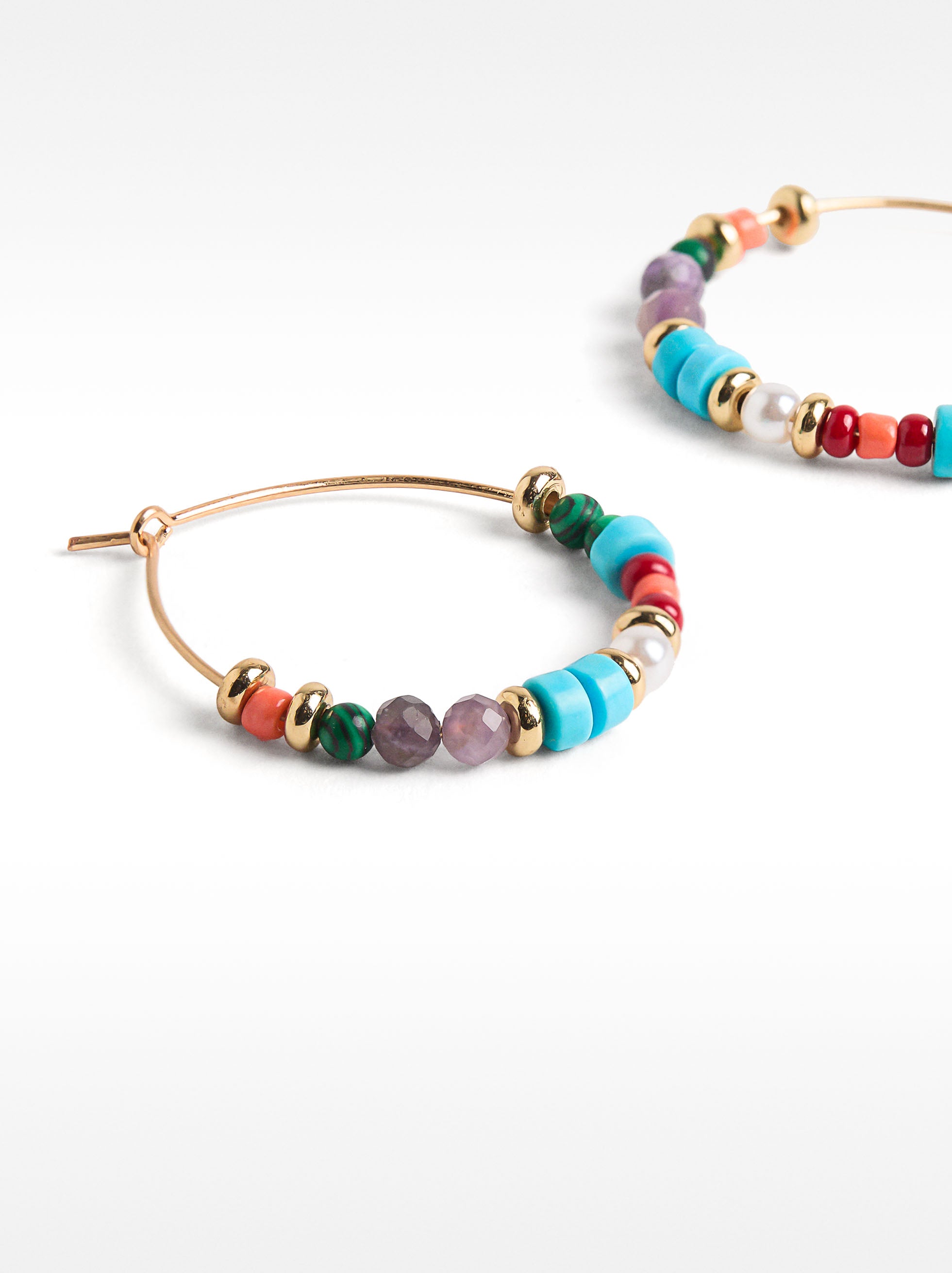 Aretes Con Piedras Multicolores