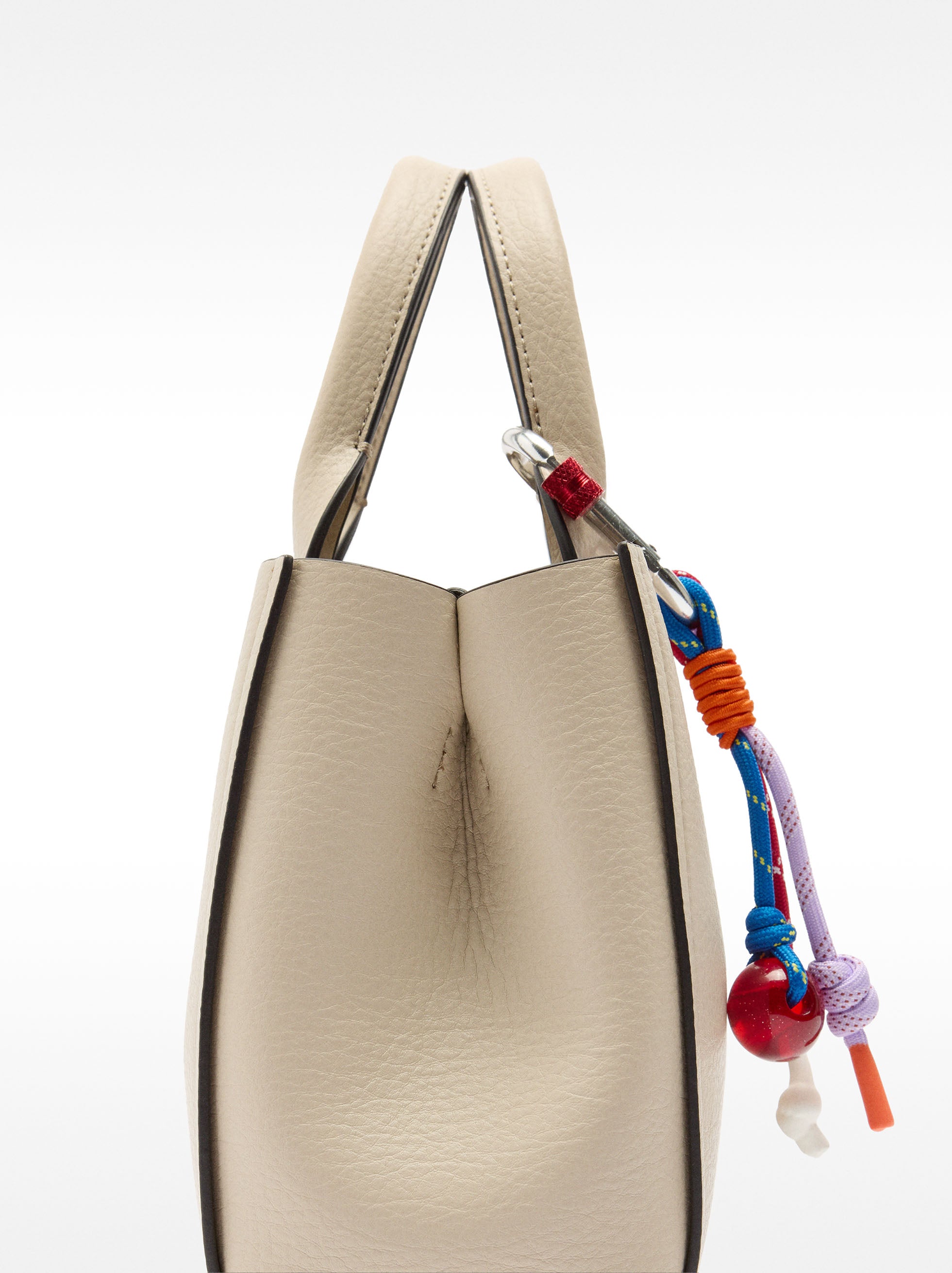 Bolso Tote Con Colgante S