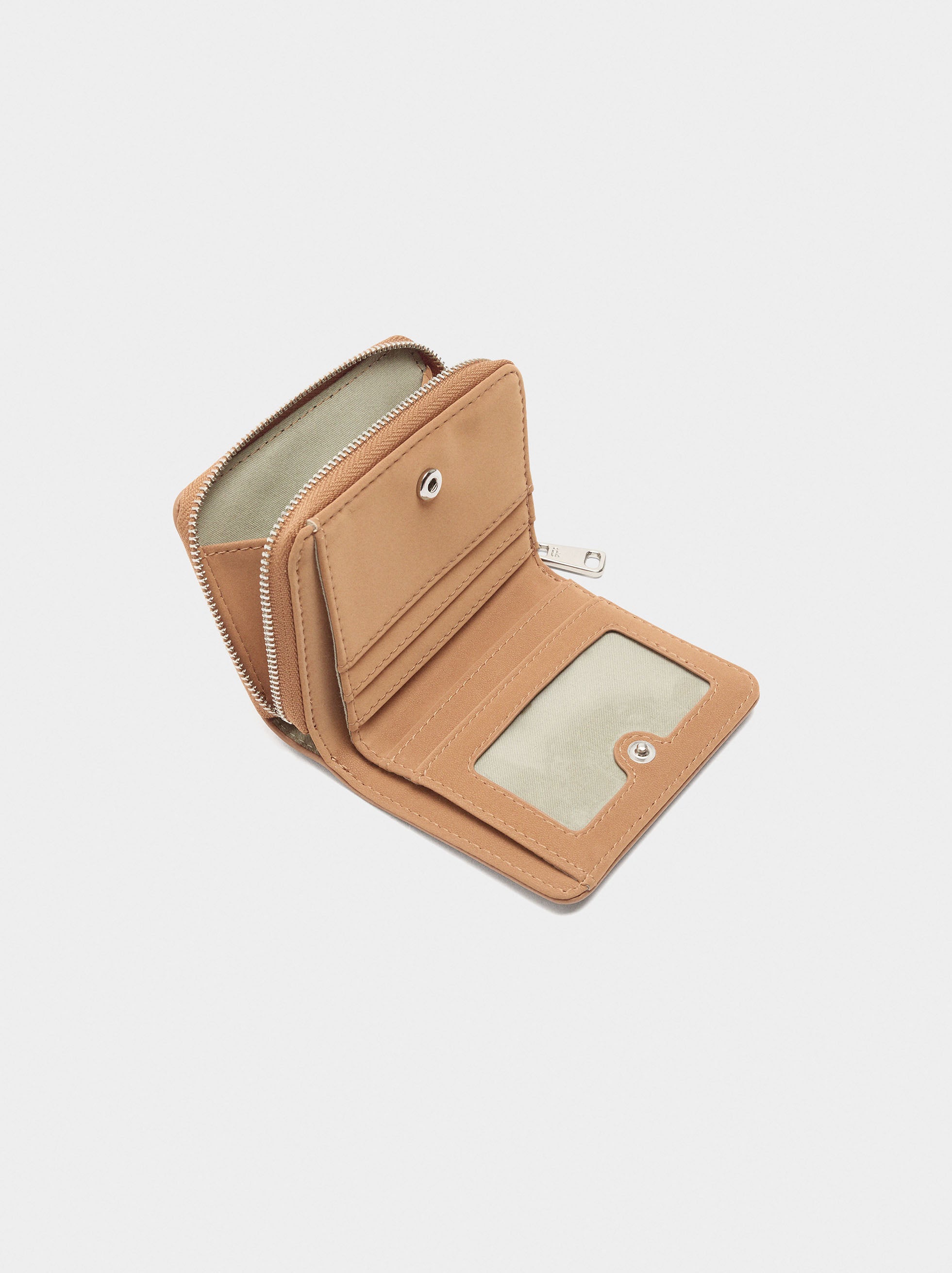 Cartera Básica De Textura Suave