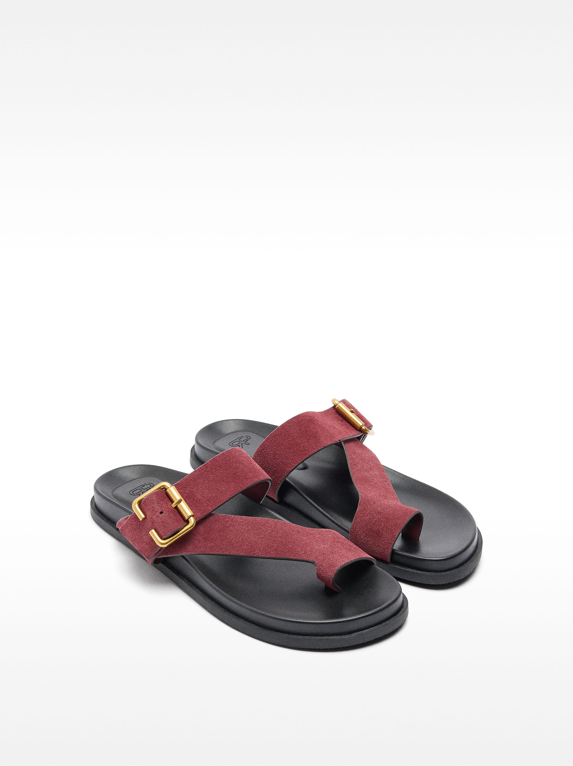 Sandalias De Piel Con Tiras Y Hebilla