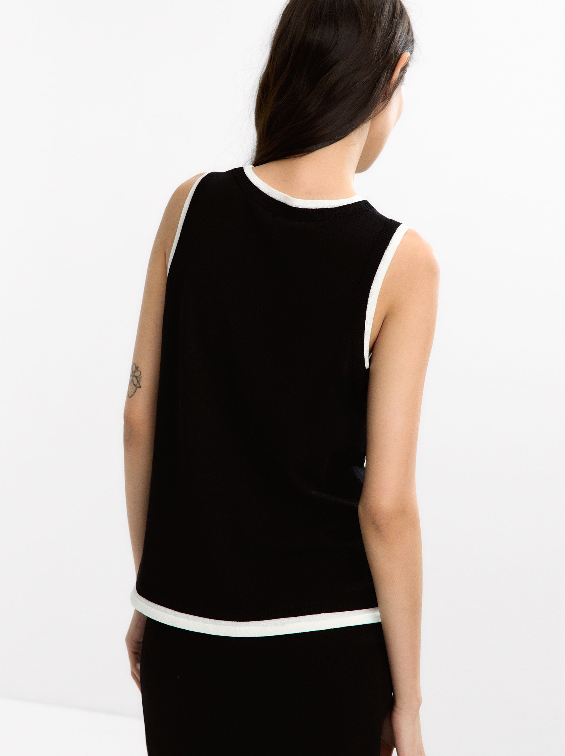 Top De Punto Contraste