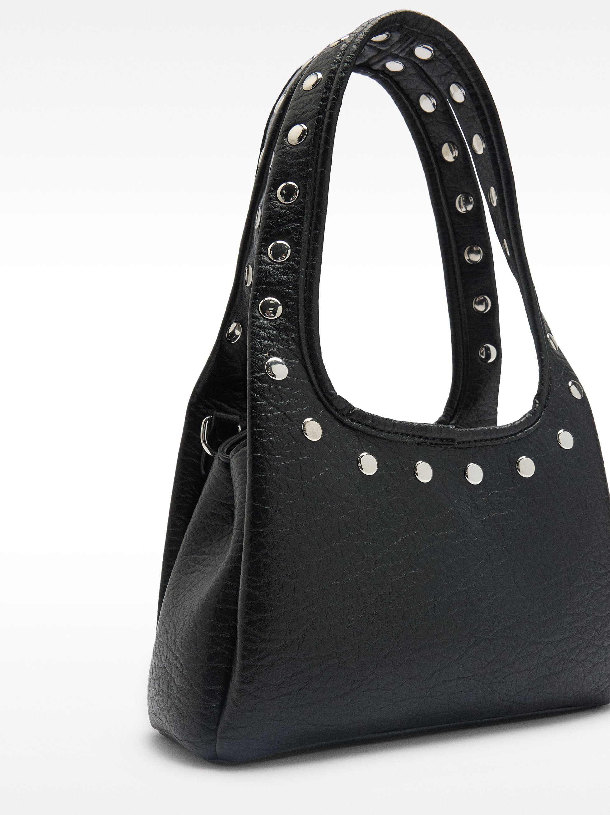 Bolso De Hombro Con Tachuelas