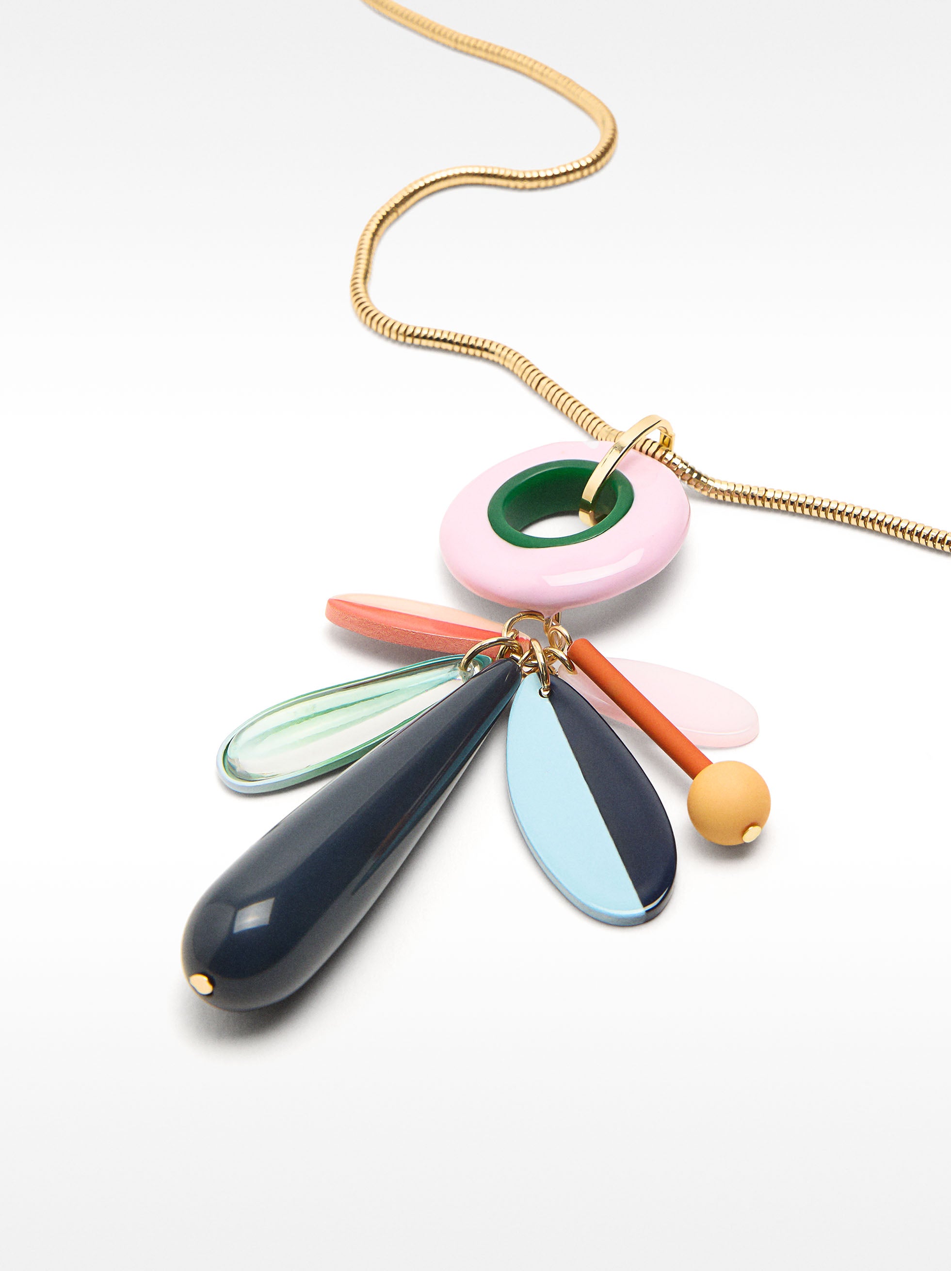 Collar Largo Con Colgante Multicolor