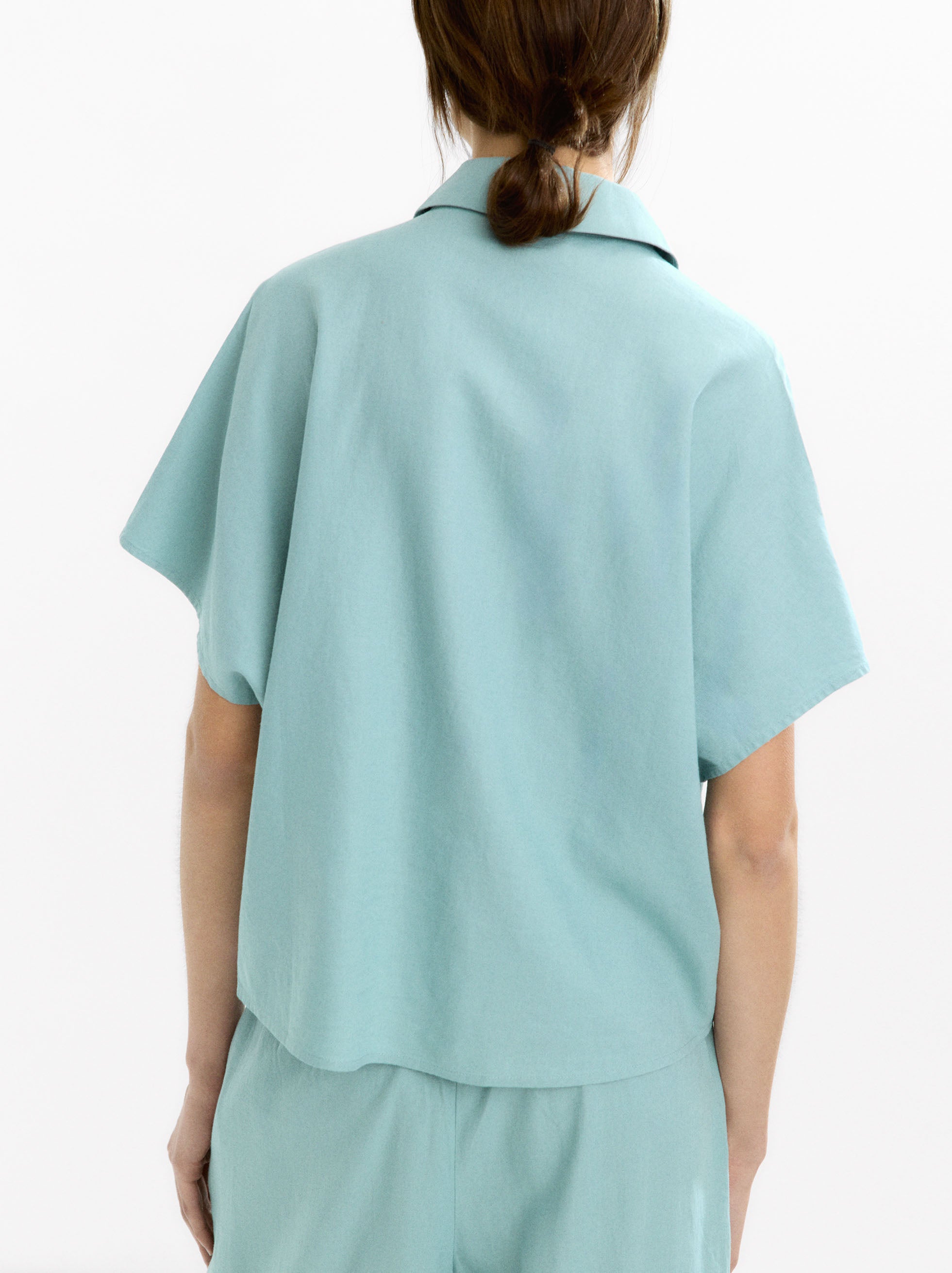 Camisa Manga Corta Con Lino