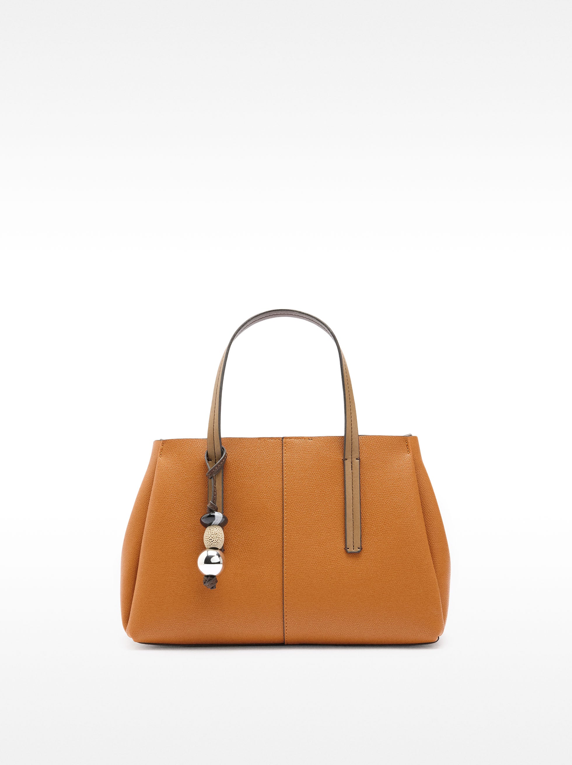 Bolso Tote Con Textura Y Colgante