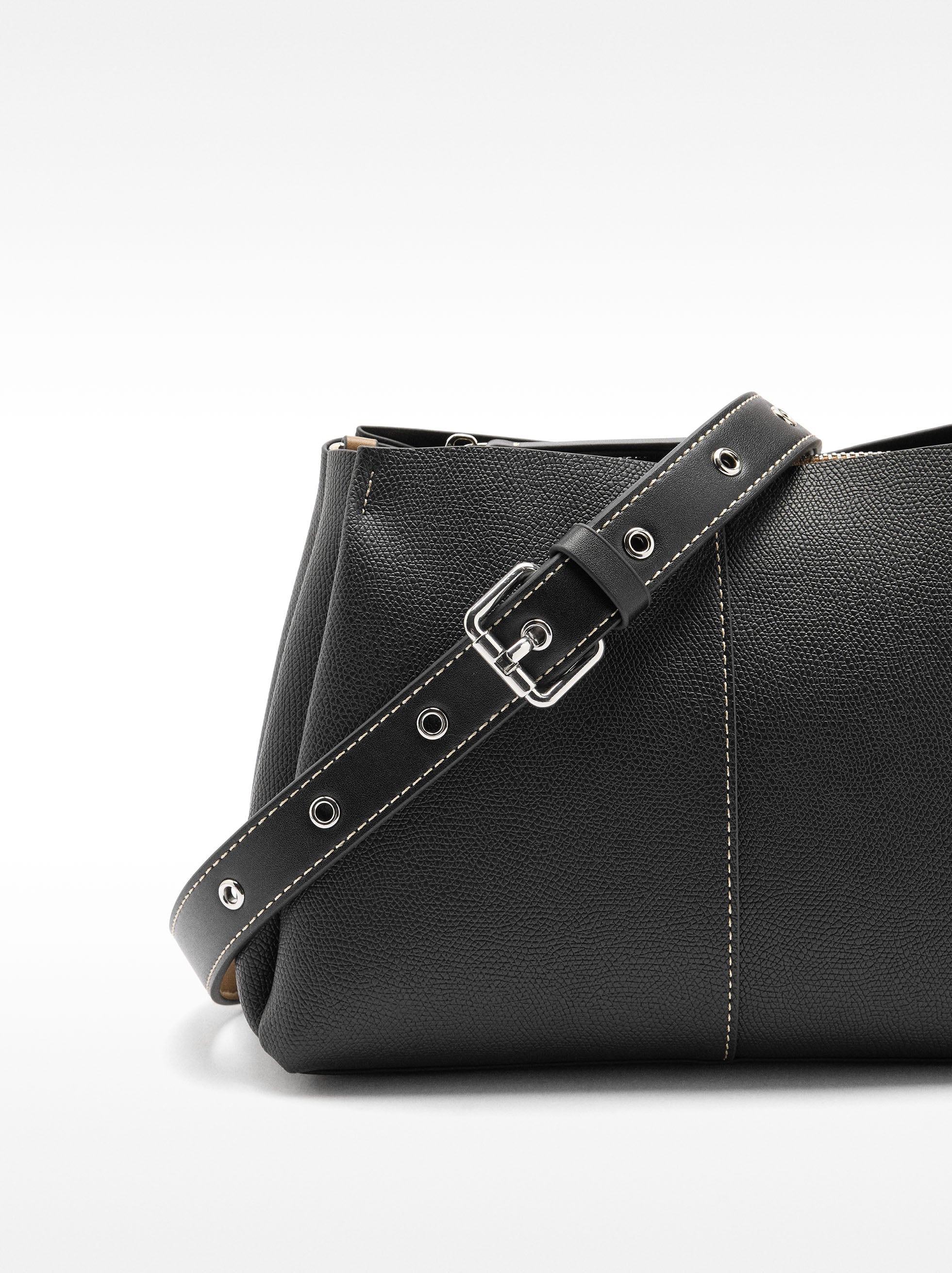 Bolso Bandolera Con Textura