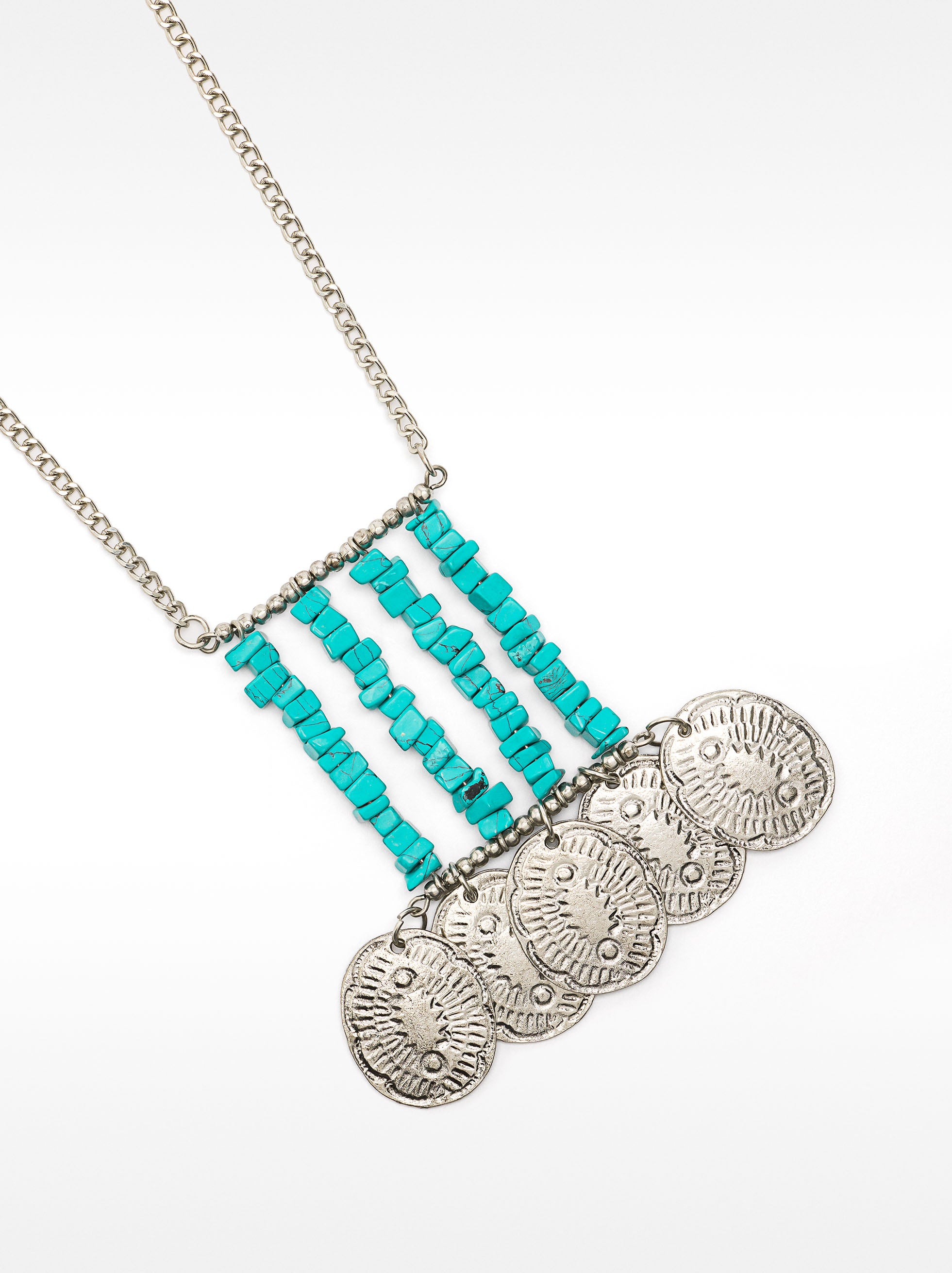 Collar Largo Colgante Con Piedras Y Medallas