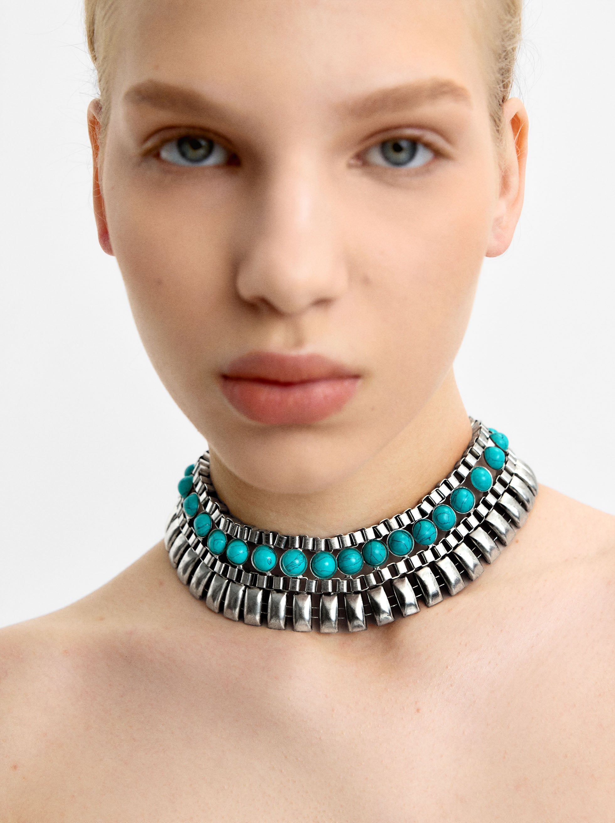 Choker Largo Con Piedras