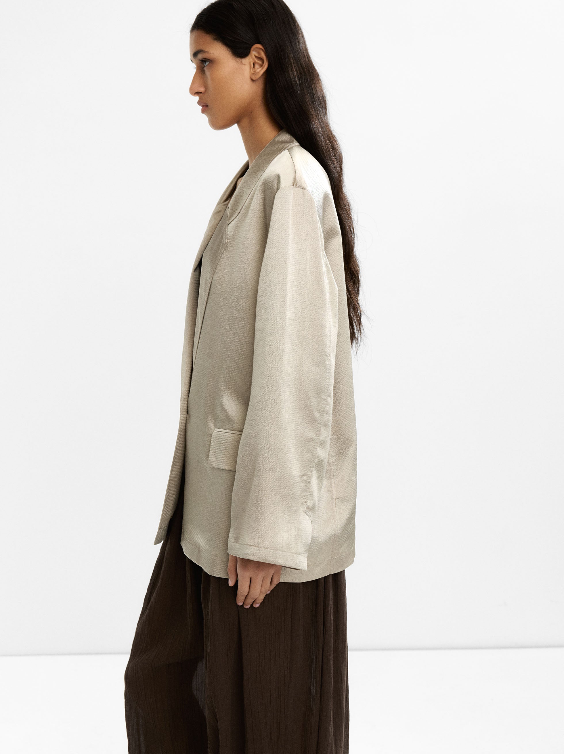 Blazer Satinado Con Textura