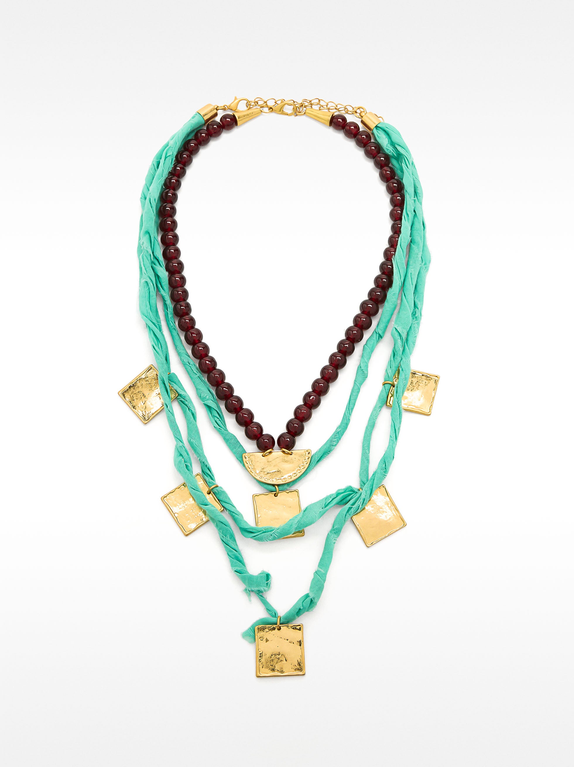 Set De Collares De Cordón Y Cuentas De Piedra