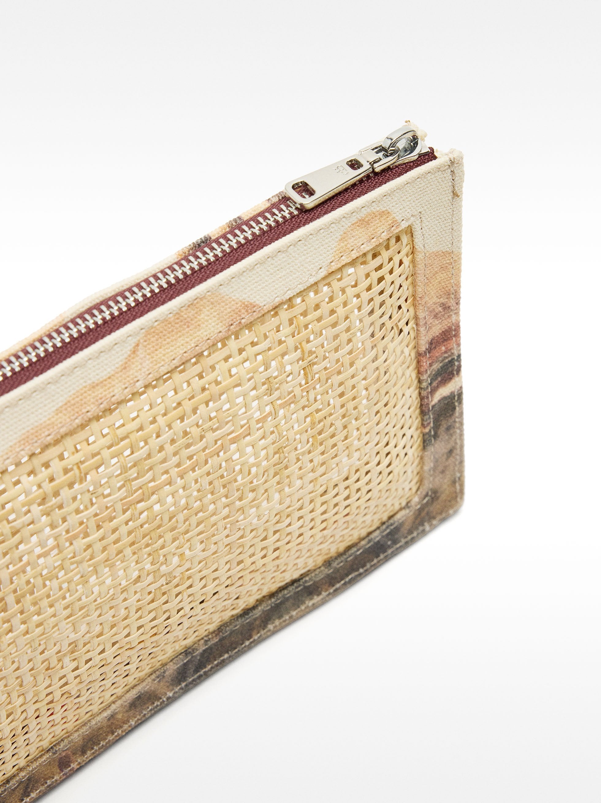 Bolsa Multifuncional Con Ratán