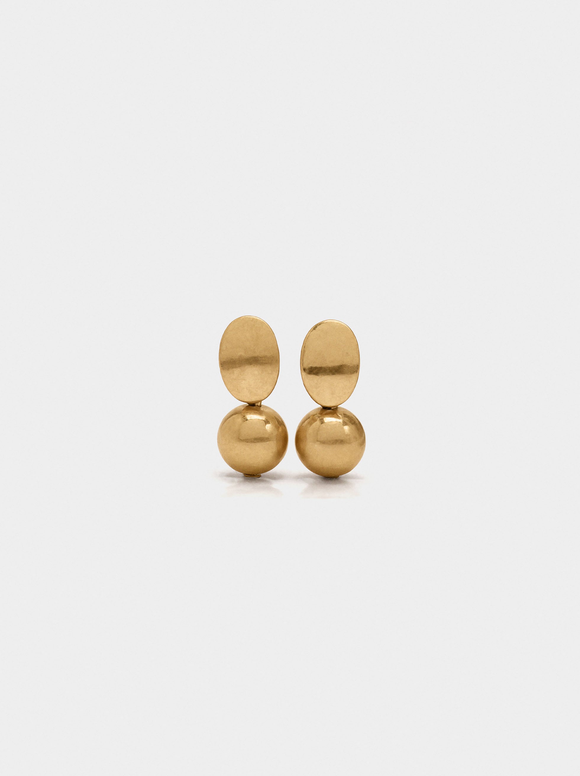Pendientes Cortos Con Resina