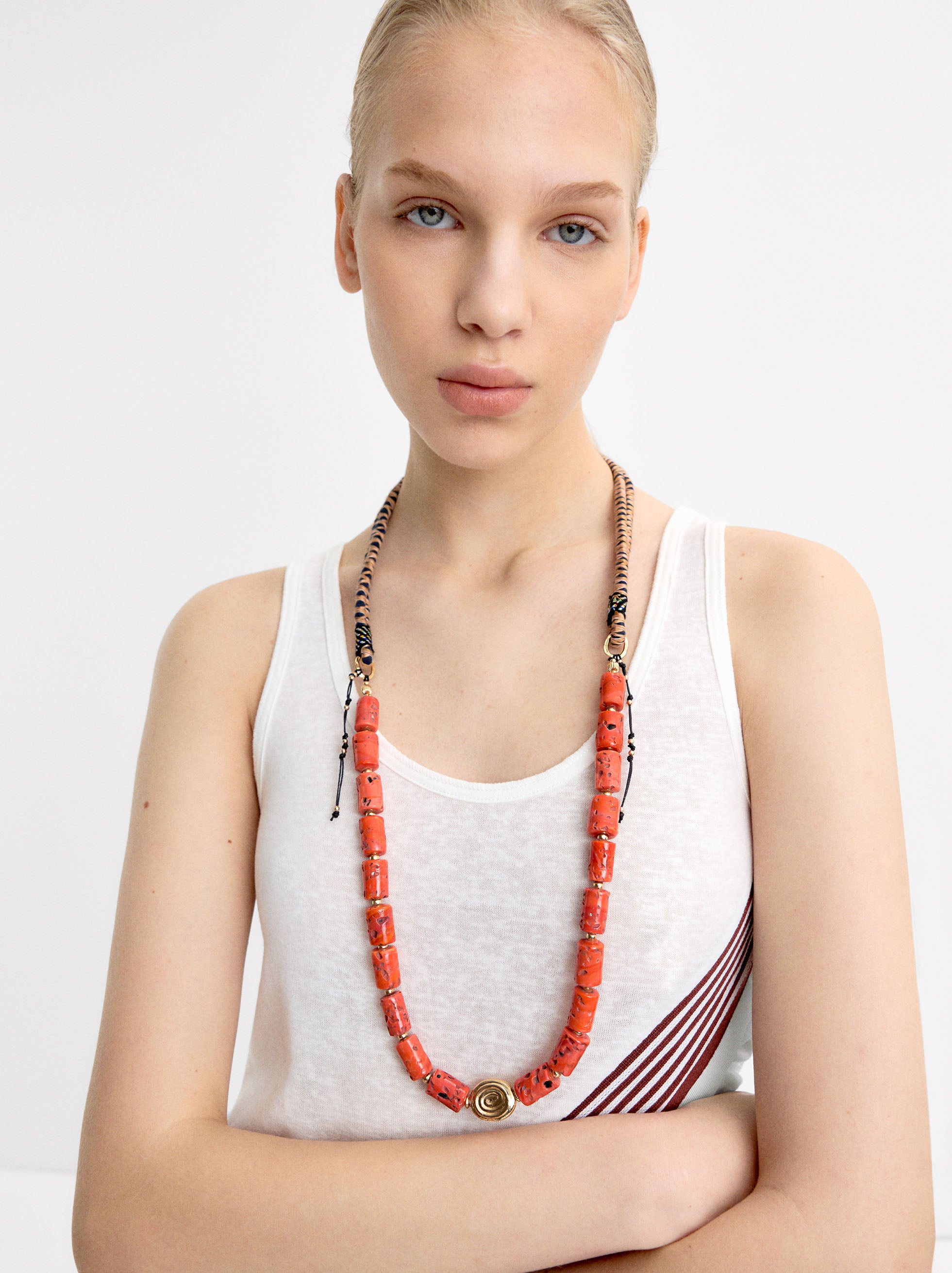 Collar De Cordón Con Cuentas De Vidrio