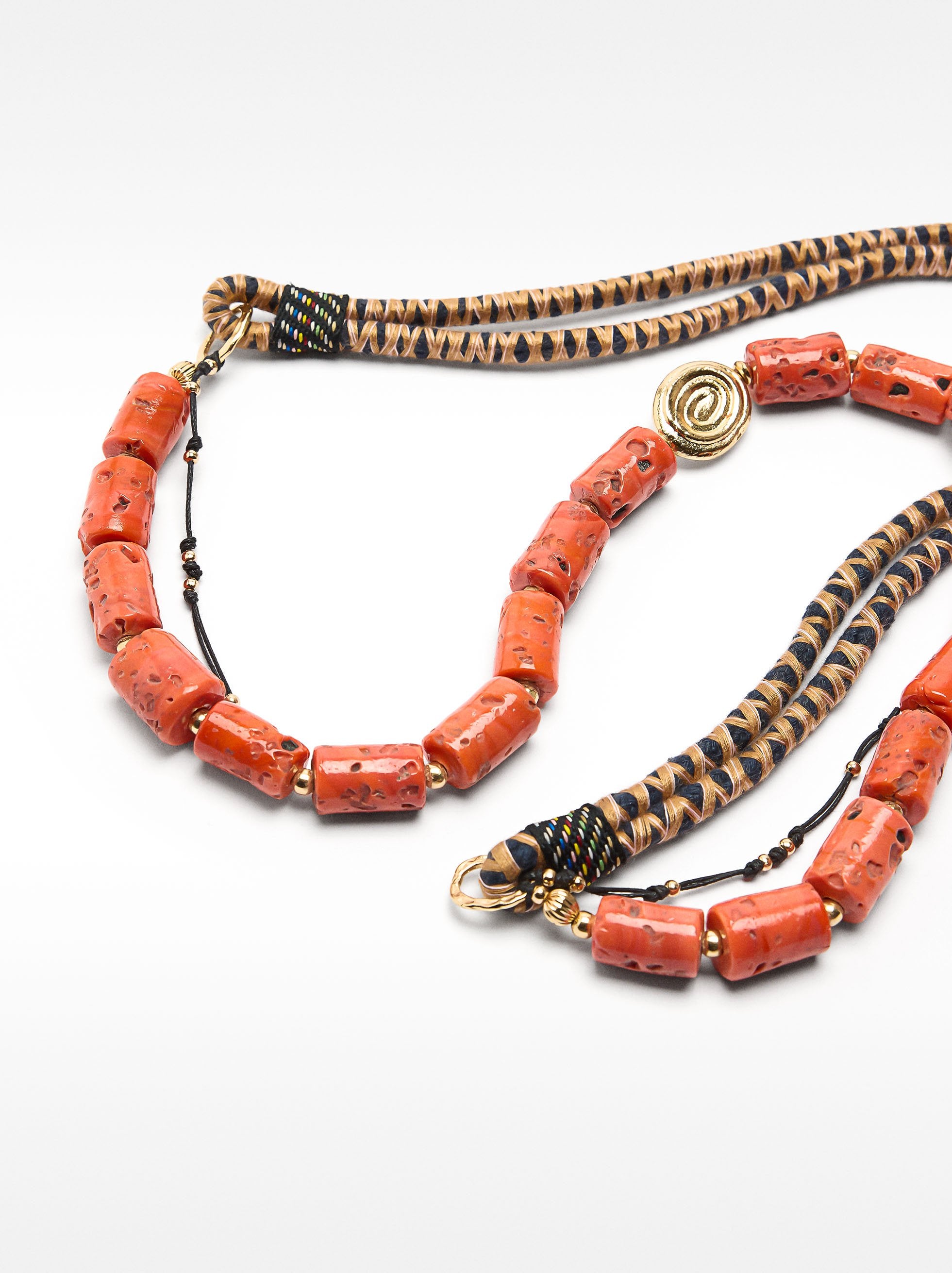 Collar De Cordón Con Cuentas De Vidrio