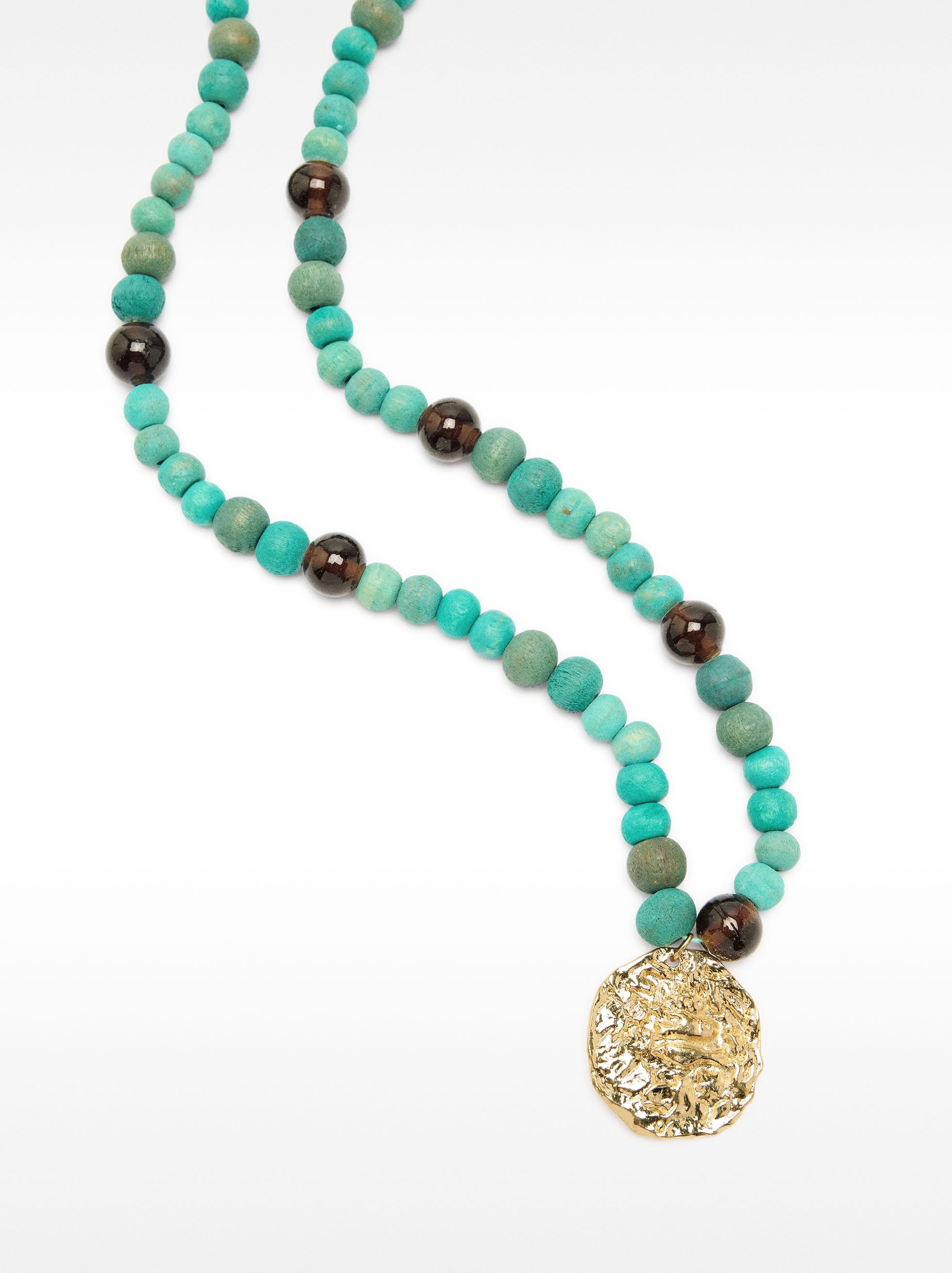 Collar De Cuentas De Madera Y Colgante Redondo