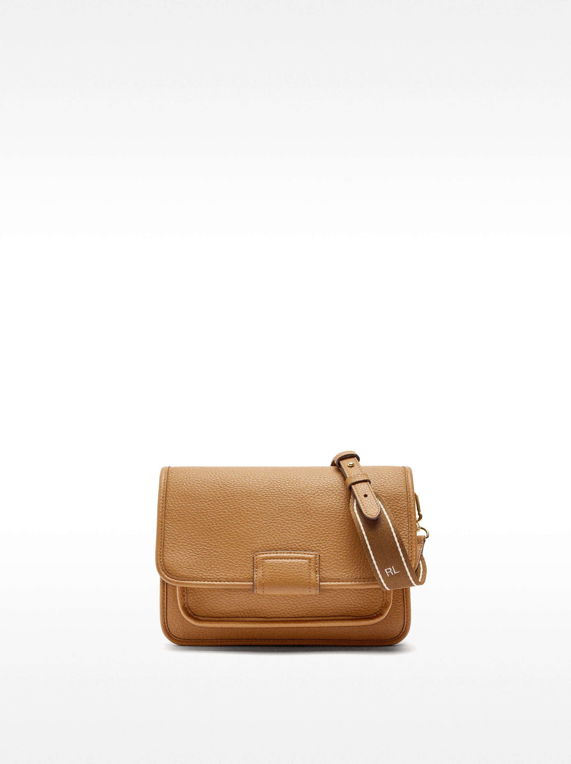 Bolso Bandolera Con Textura Y Solapa