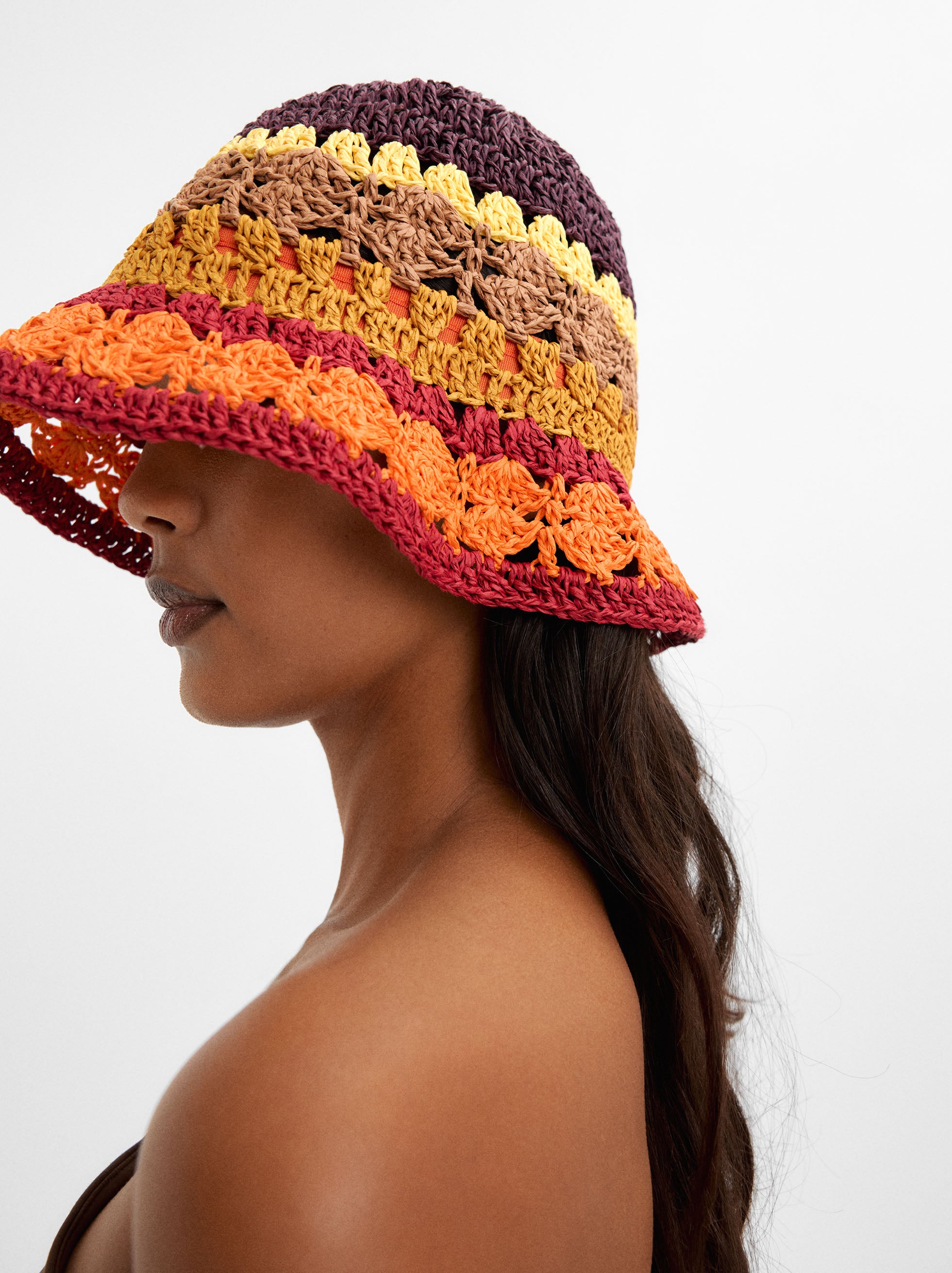 Gorro Bucket Multicolor Con Efecto Rafia