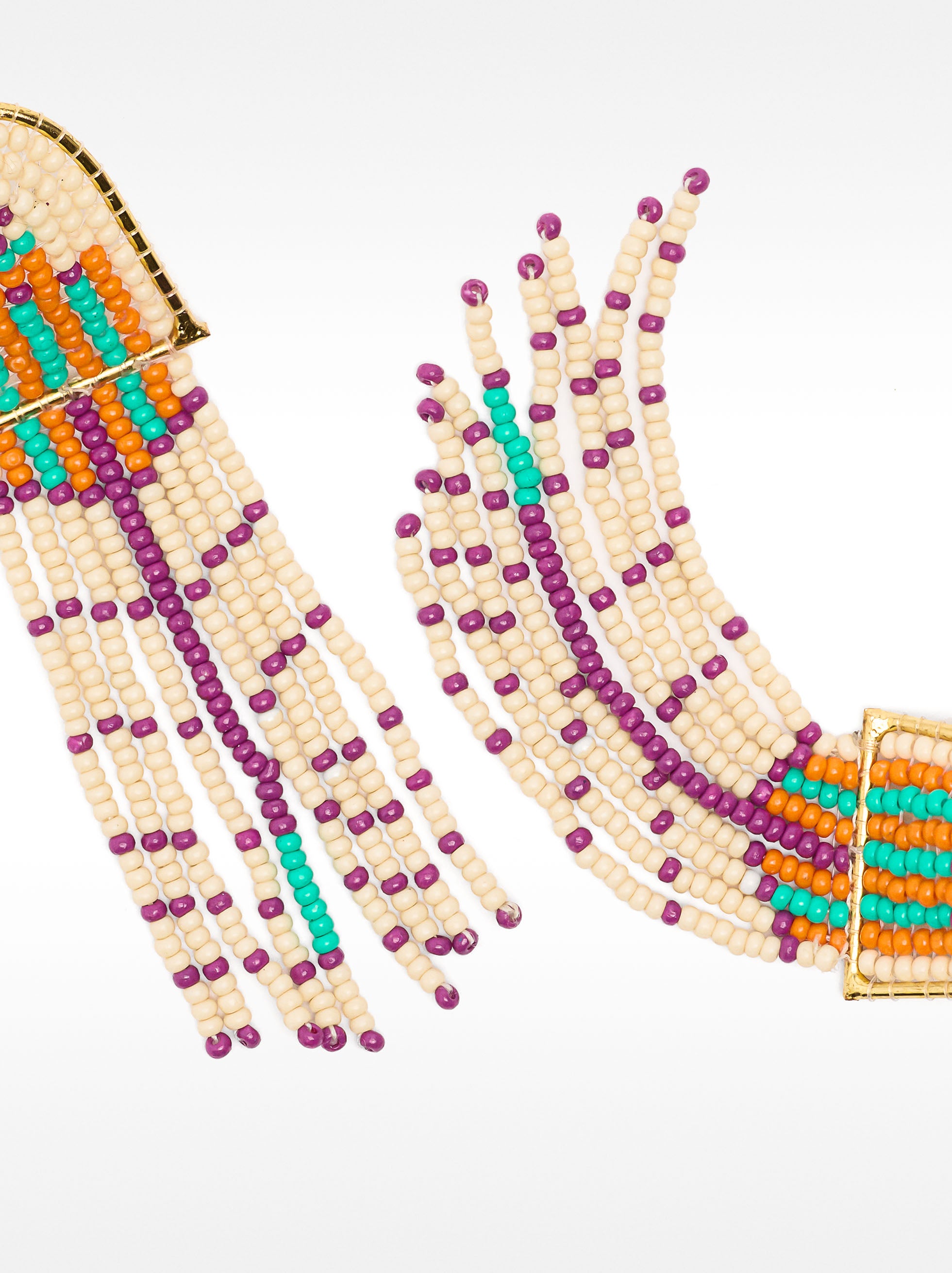 Pendientes Largos Étnicos Con Abalorios