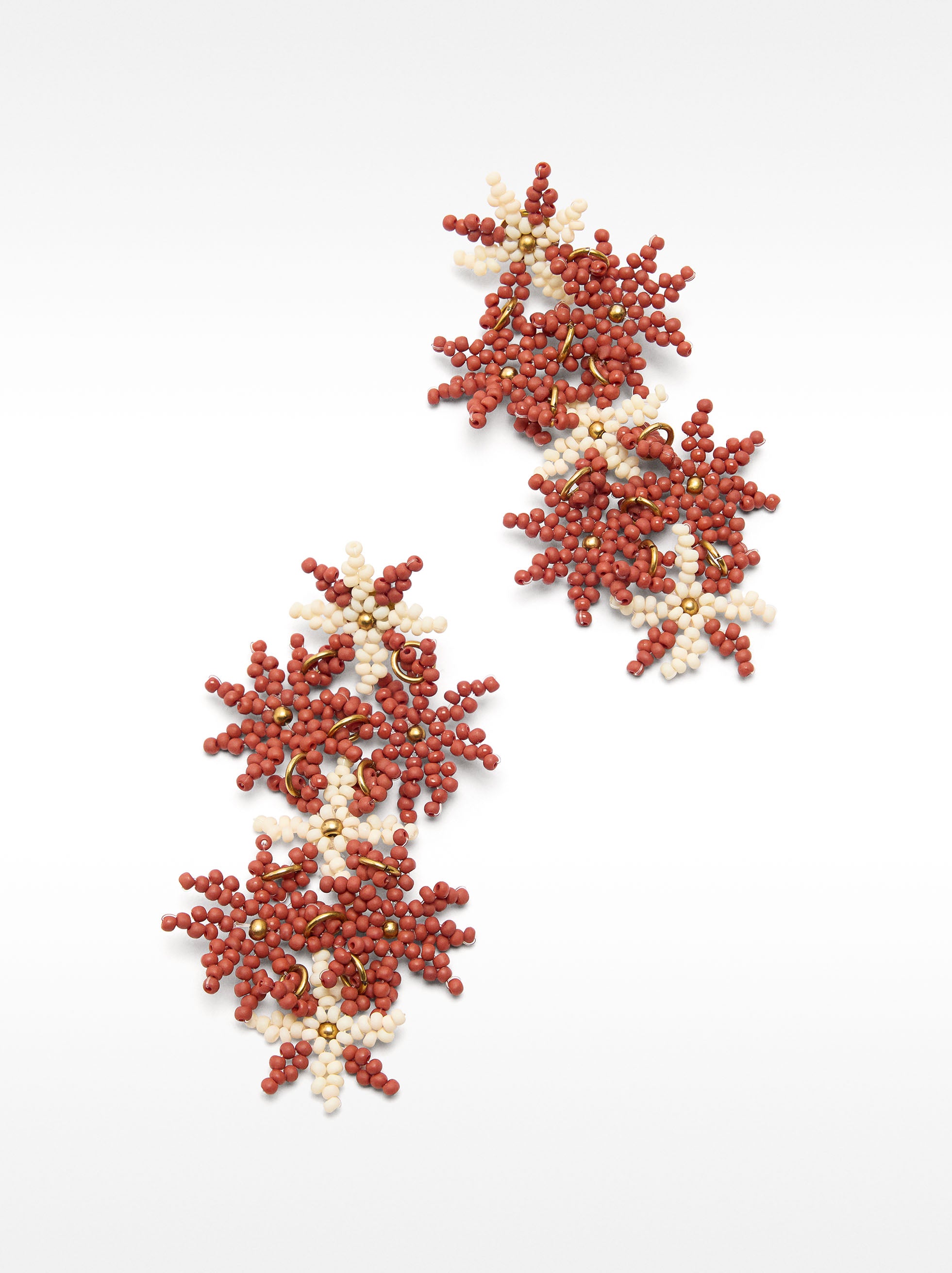 Aretes Largos Flor De Cuentas