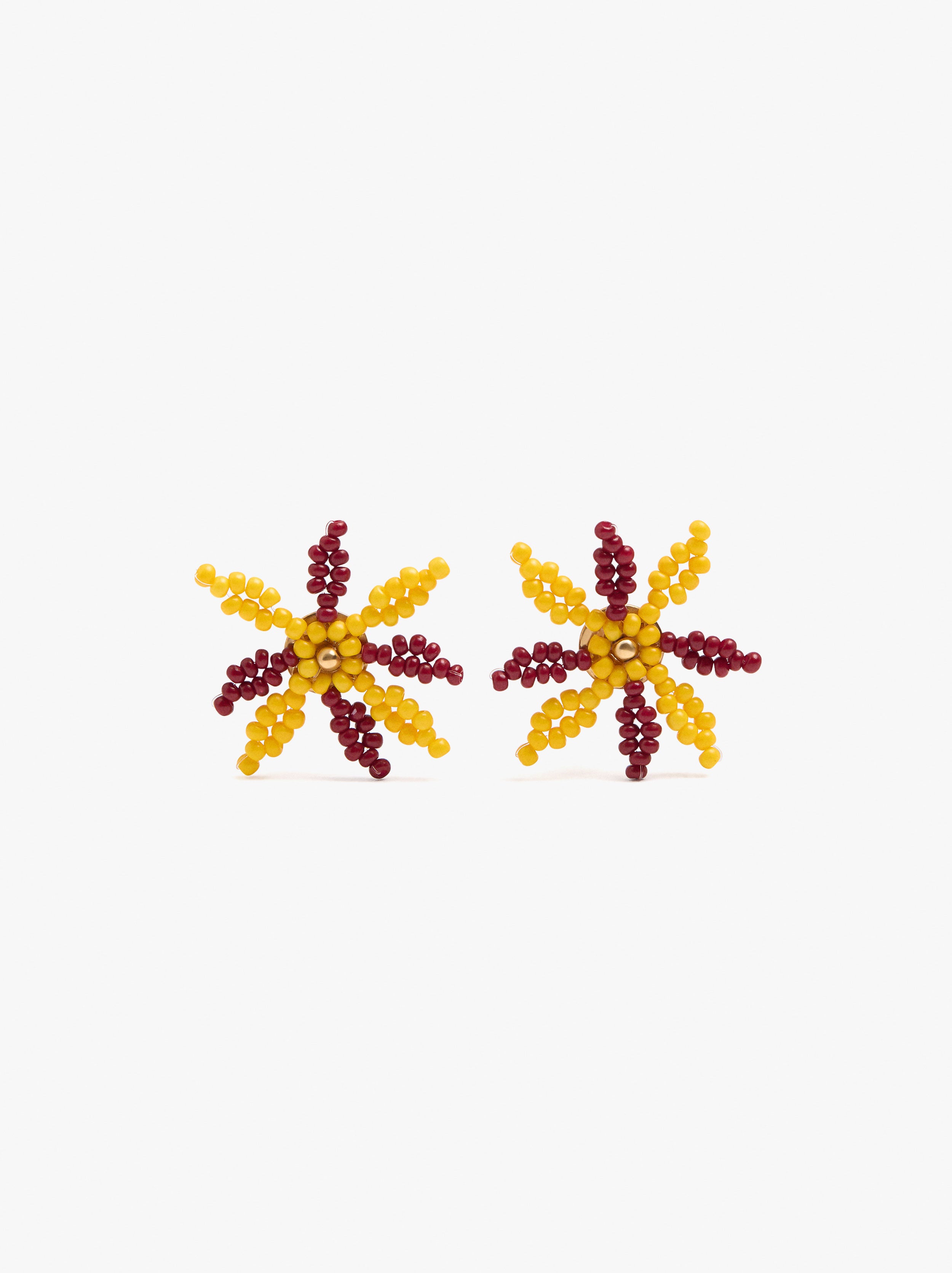 Pendientes Con Flor De Abalorios