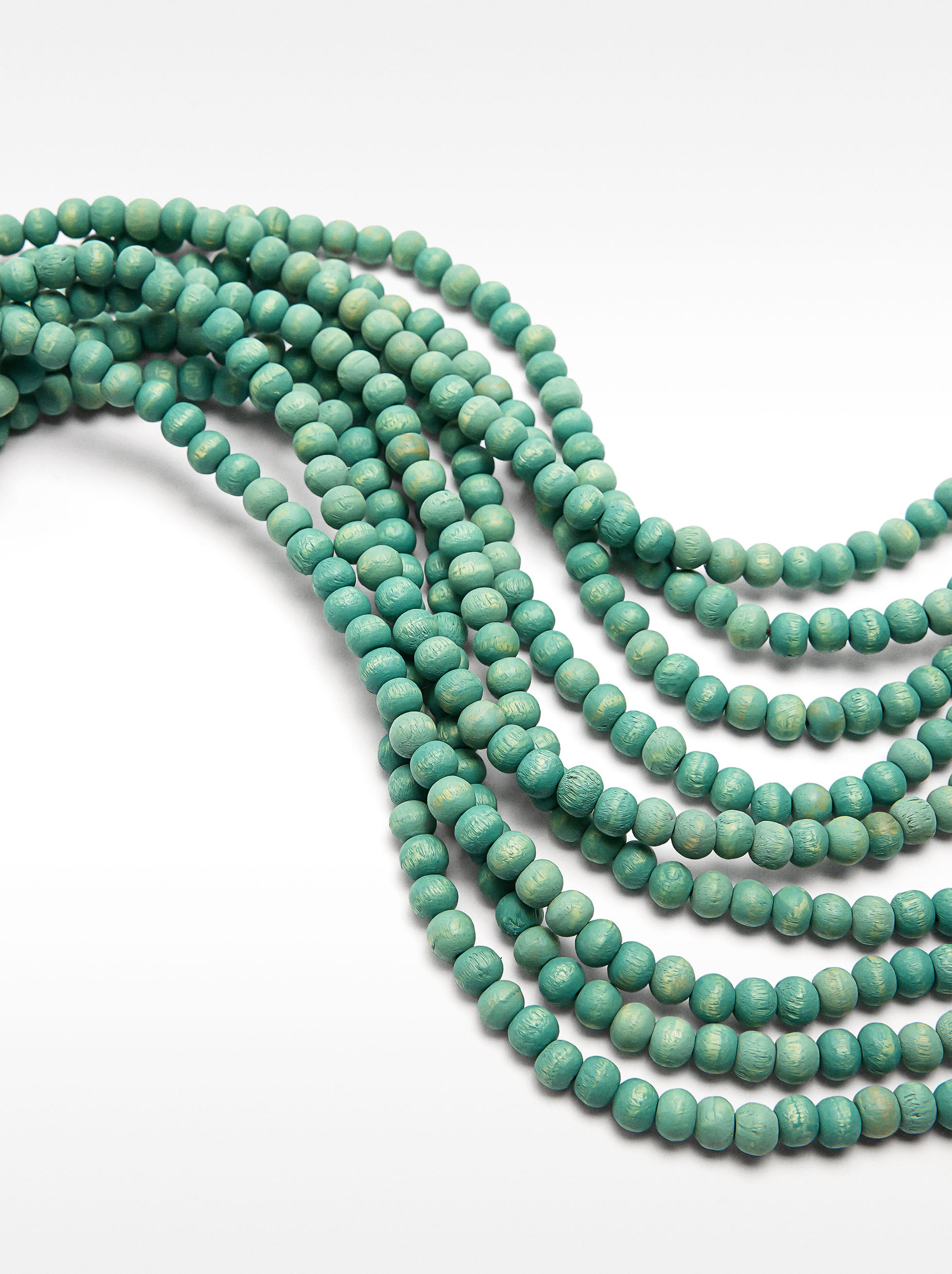 Collar Corto De Cuentas De Madera