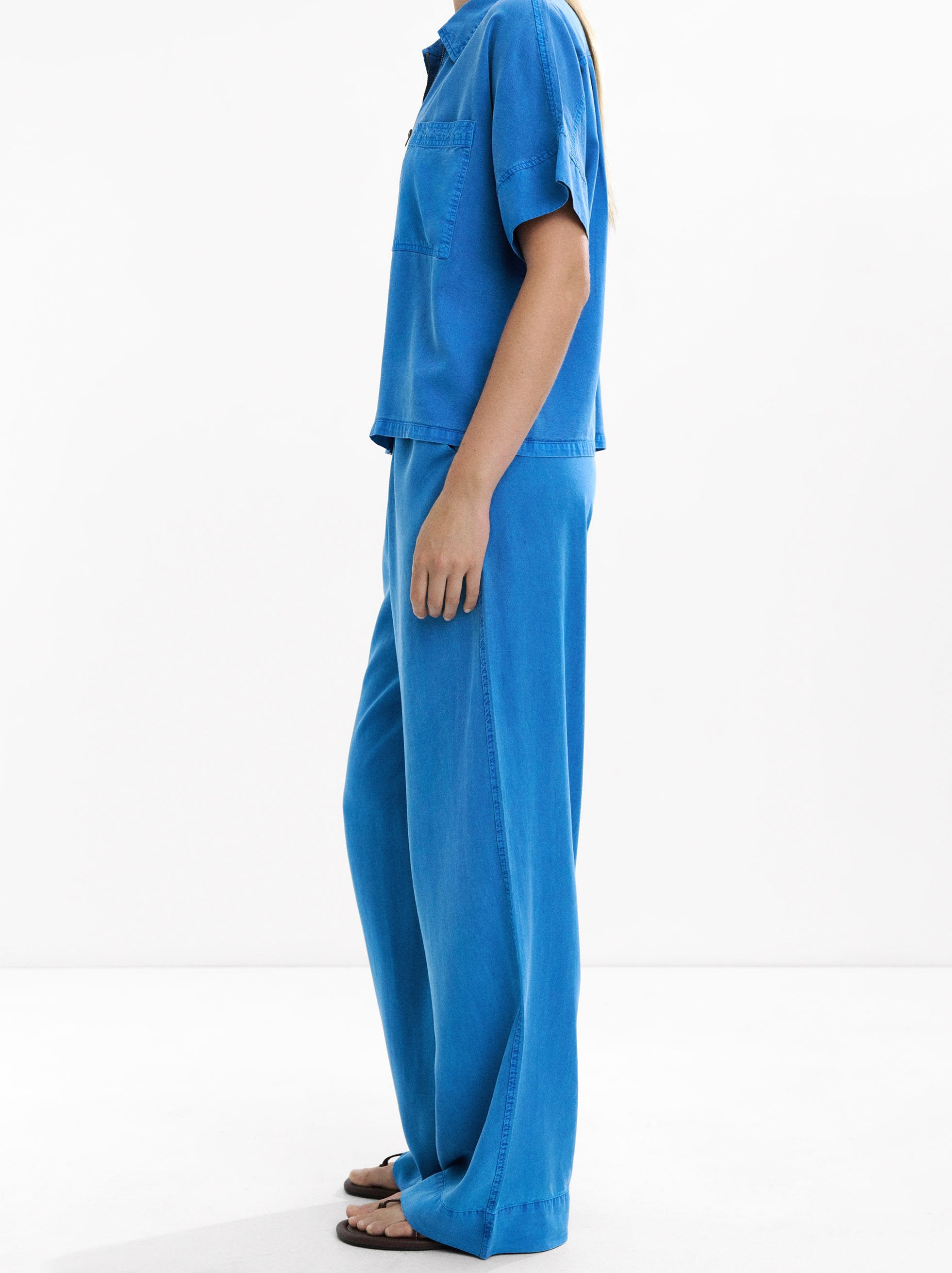 Pantalón Fluido Con Cintura Elástica