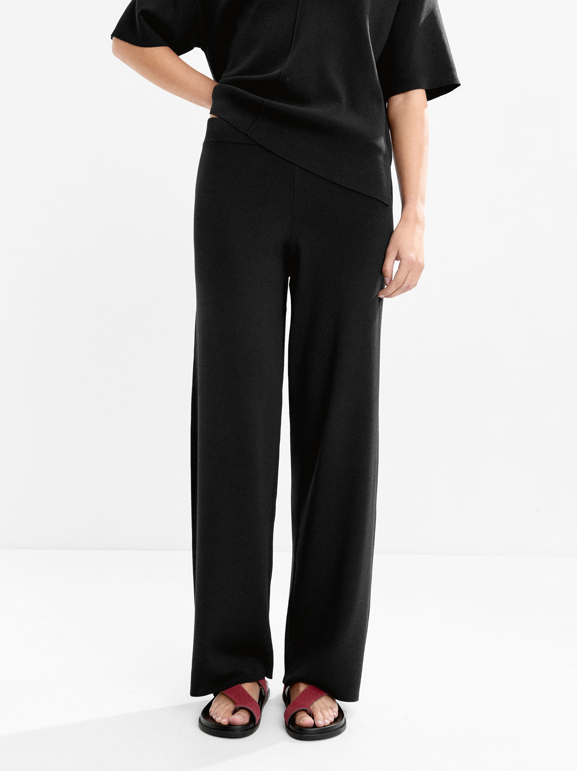 Pantalón De Punto Cintura Elástica