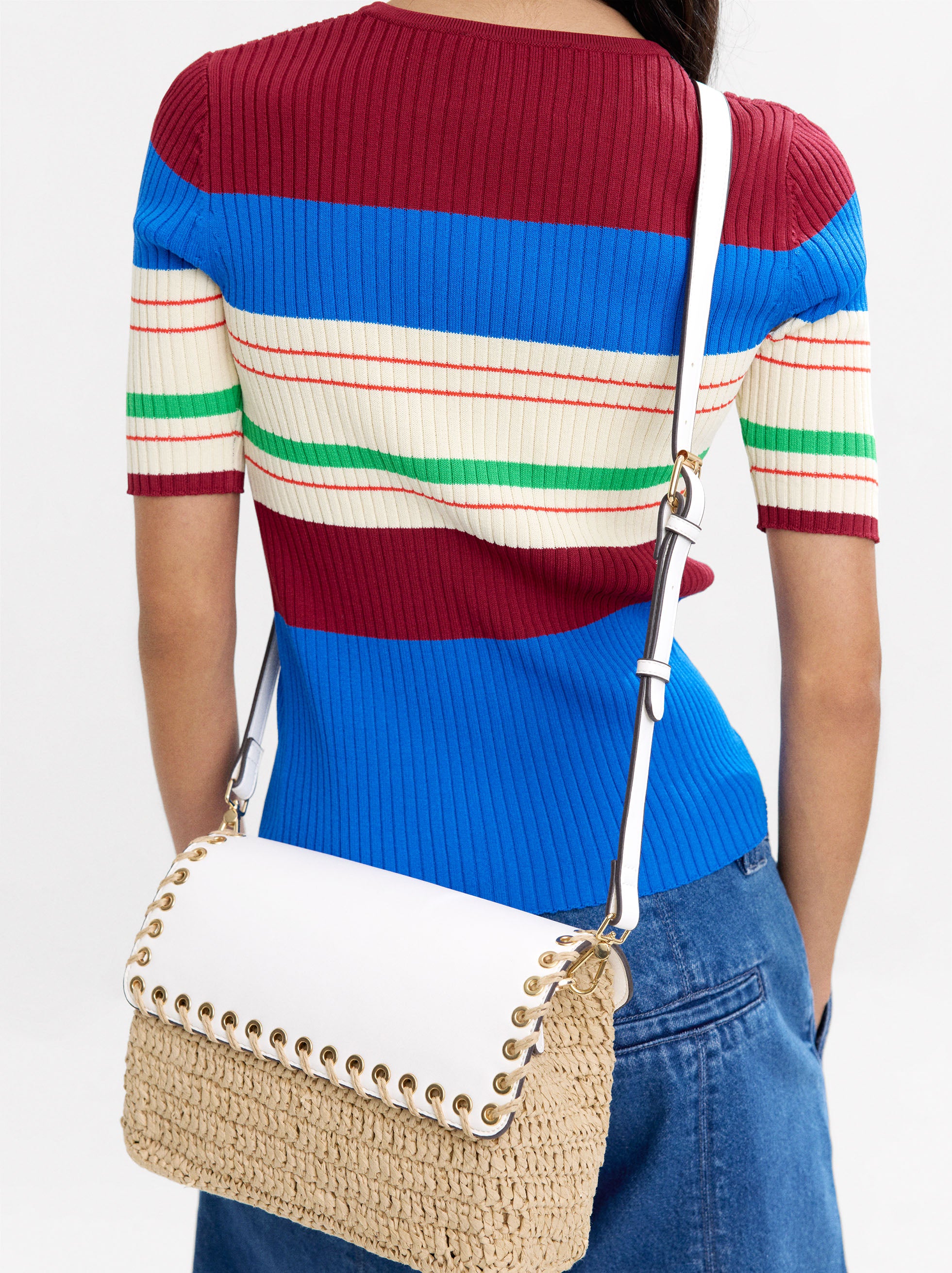 Bolso Bandolera De Efecto Rafia Con Solapa