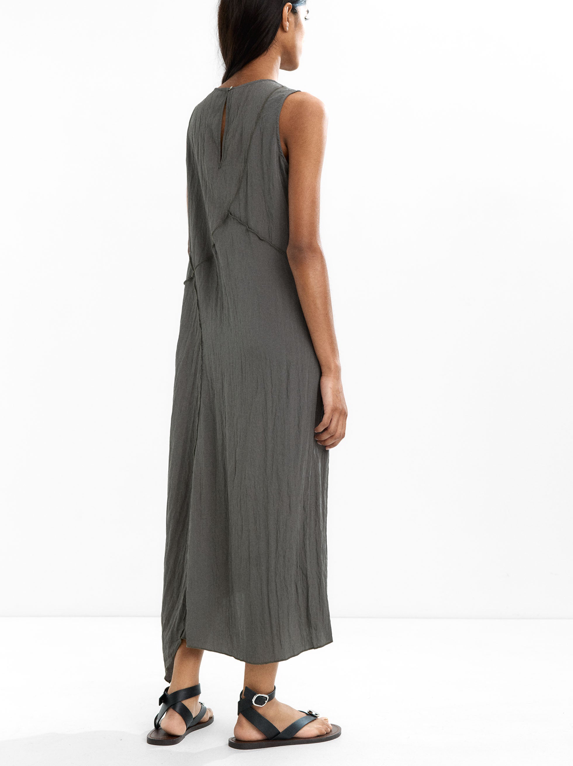 Vestido Midi Efecto Arrugado