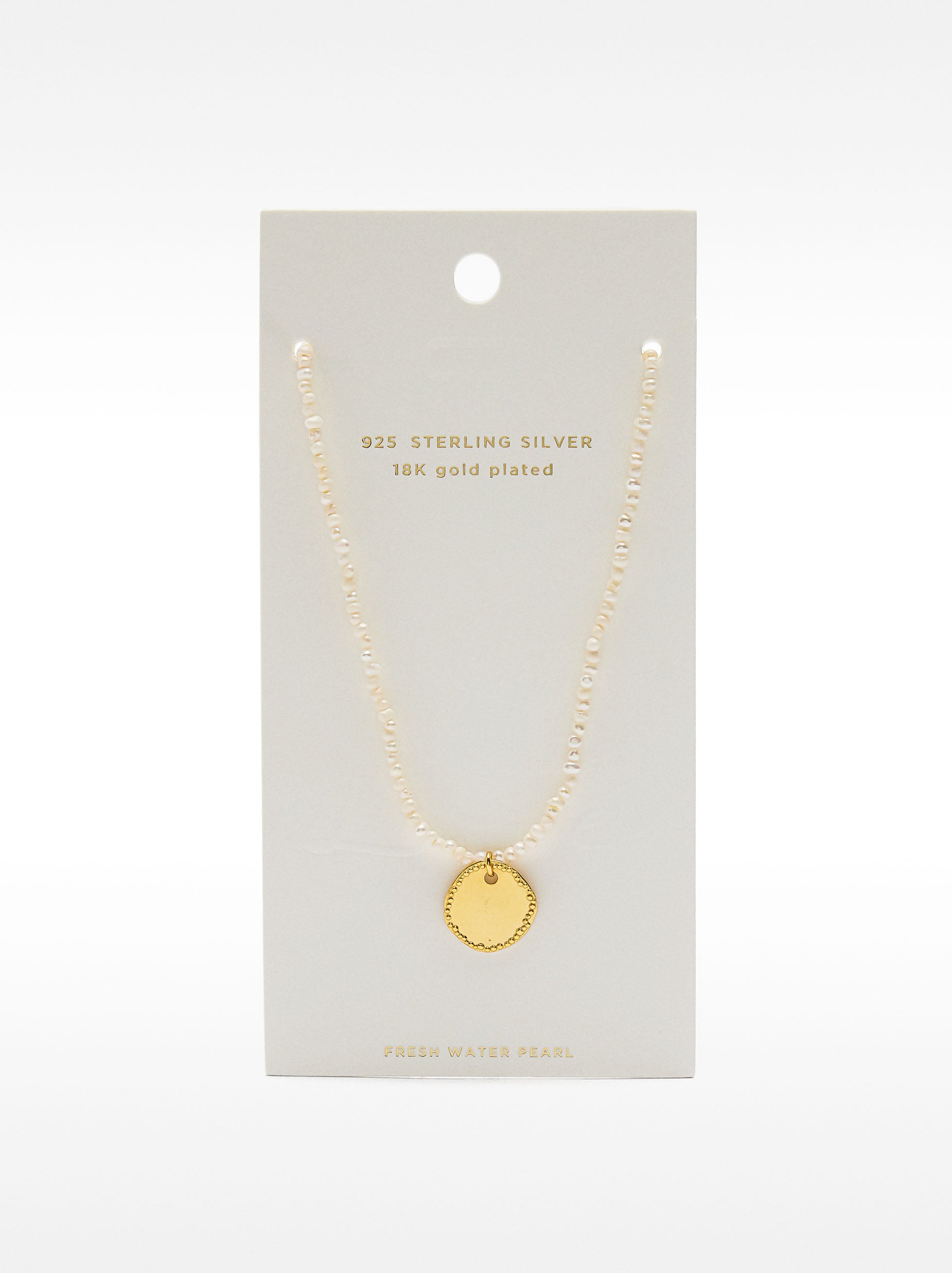 Collar De Perla De Agua Dulce Con Medalla - Plata De Ley 925