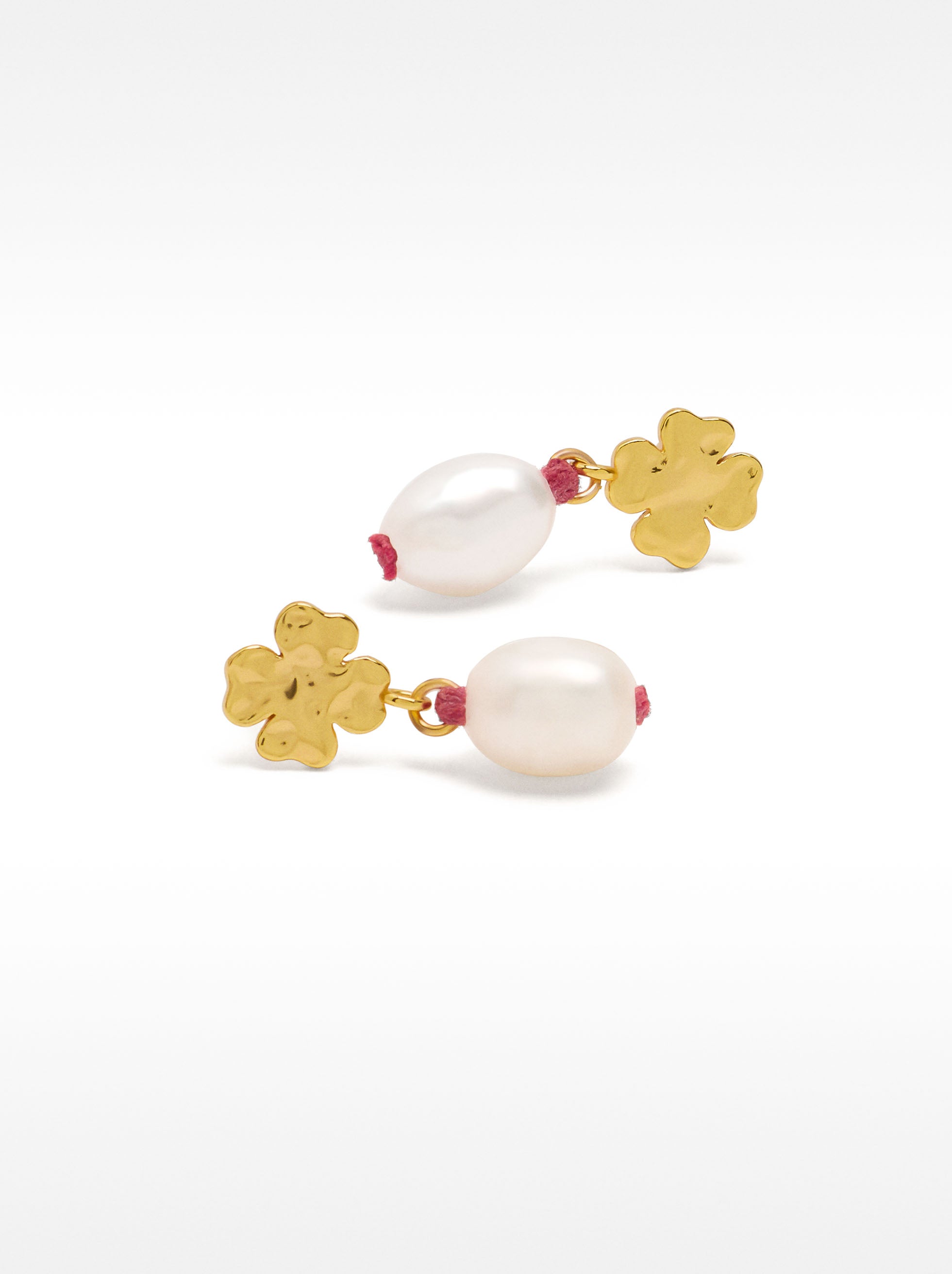 Pendientes De Trébol Con Perla De Agua Dulce - Plata De Ley 925