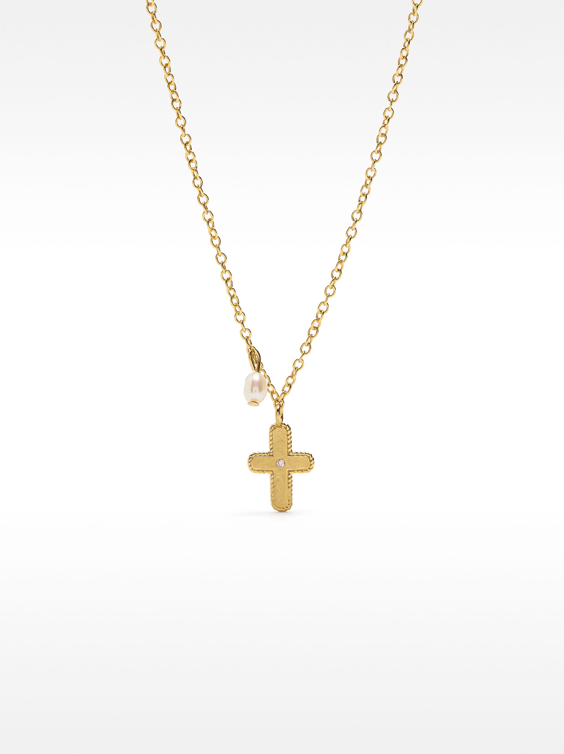 Collar Con Perla De Agua Dulce Y Cruz - Plata De Ley 925