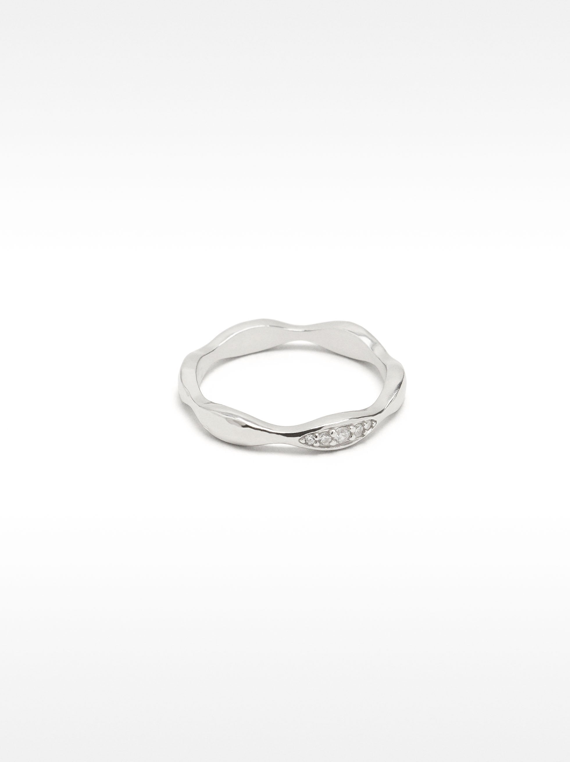 Anillo De Onda Con Circonitas – Plata De Ley 925