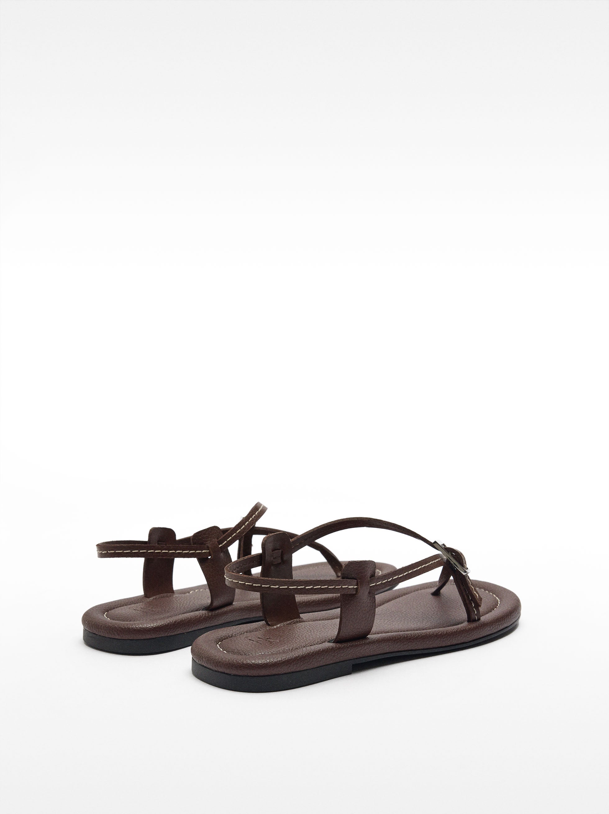 Sandalias Planas De Piel Con Tiras Finas