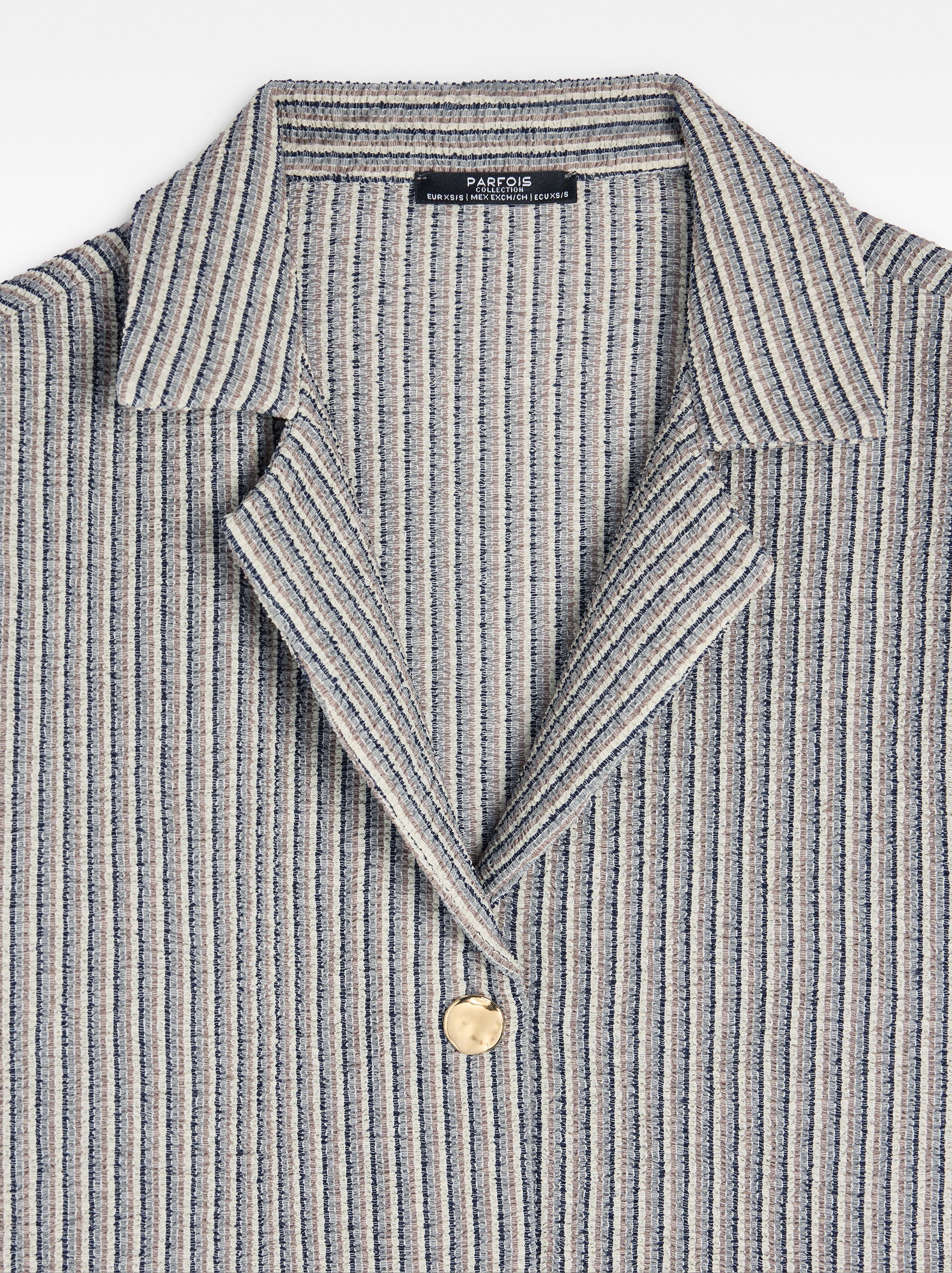 Camisa De Rayas Con Manga Corta