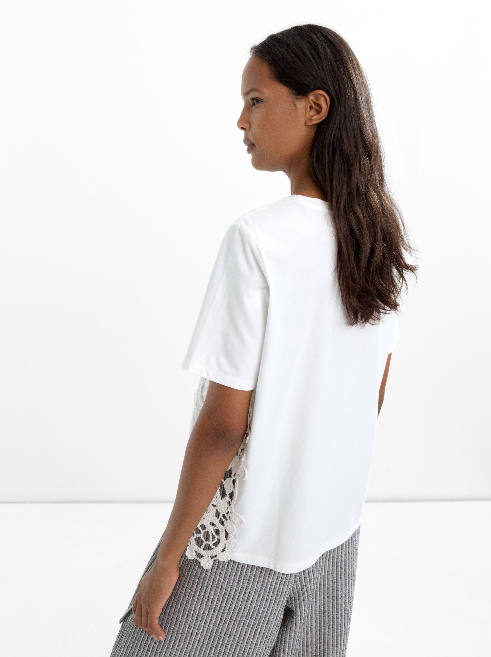 Camiseta 100% Algodón Con Bordado