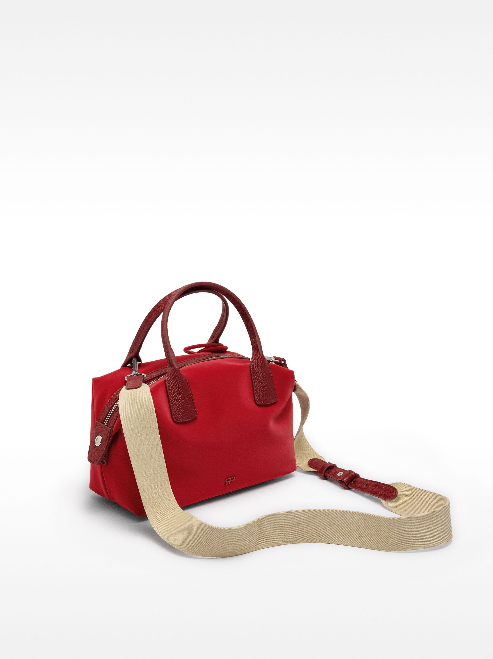 Bolso Tote  Textura Suave Con Colgante