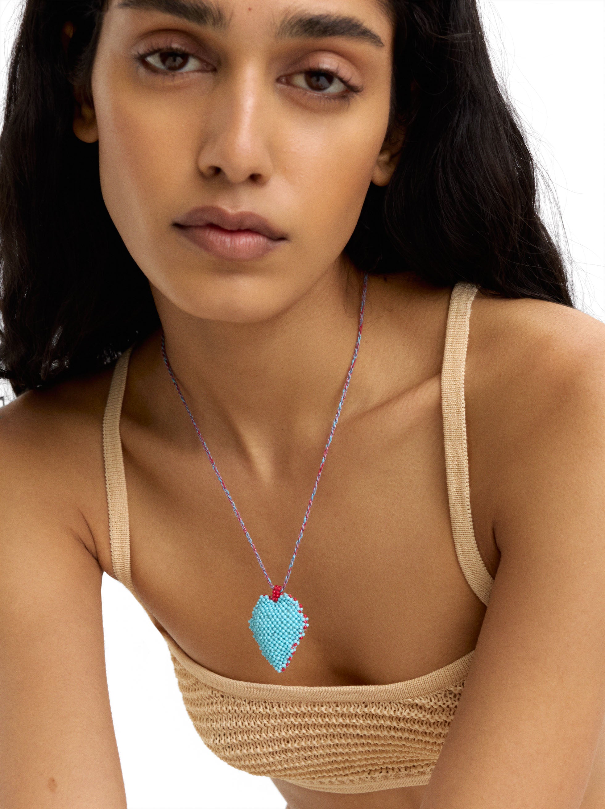 Collar Largo Corazón De Abalorios