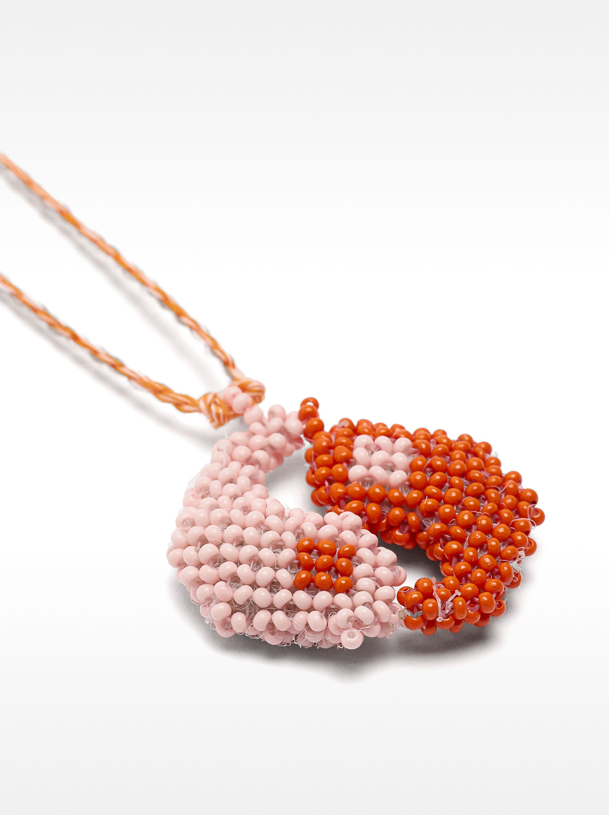 Collar Largo Yin Y Yang De Abalorios