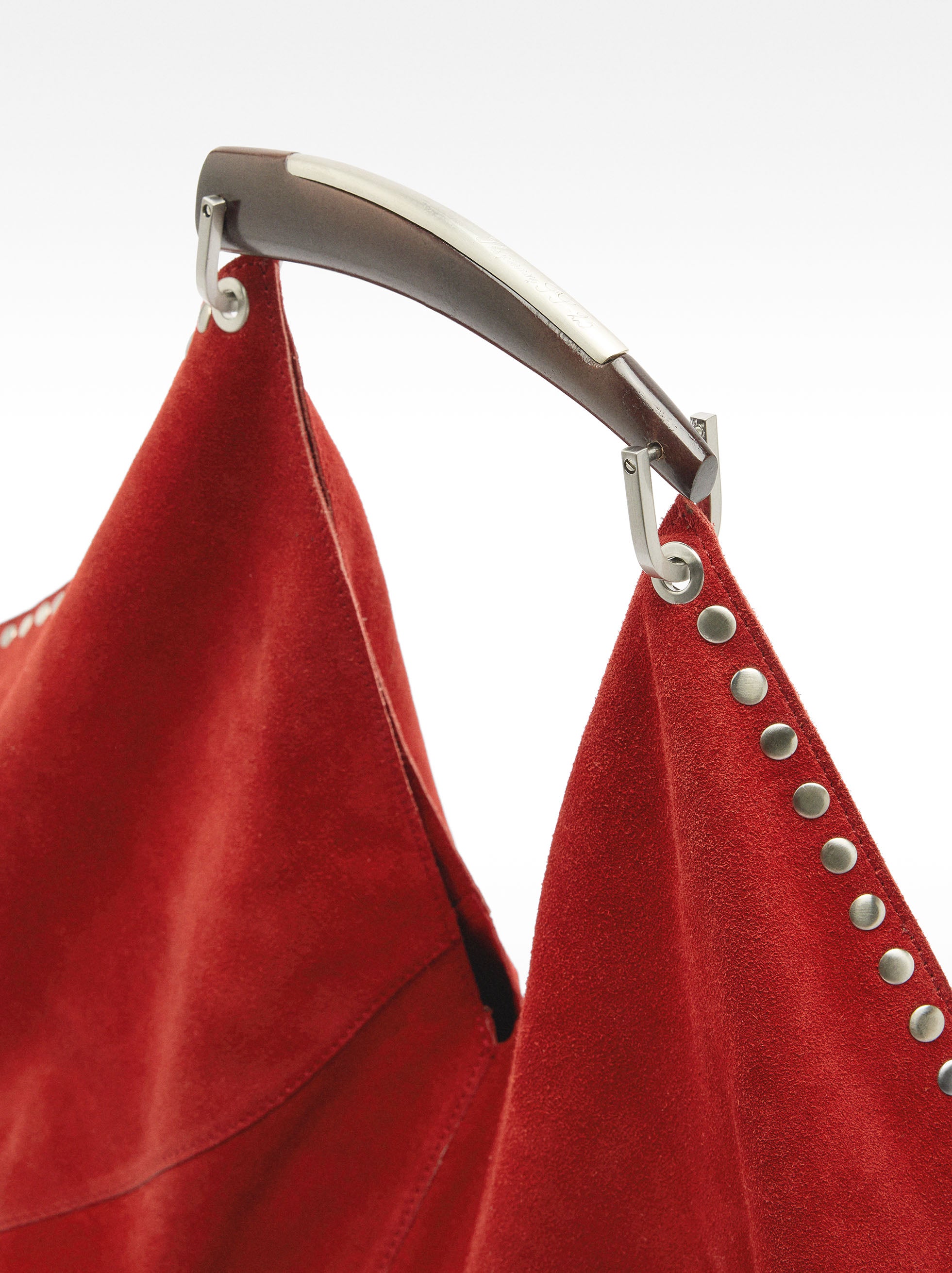 Cartera De Hombro En Cuero De Ante Con Tachuelas