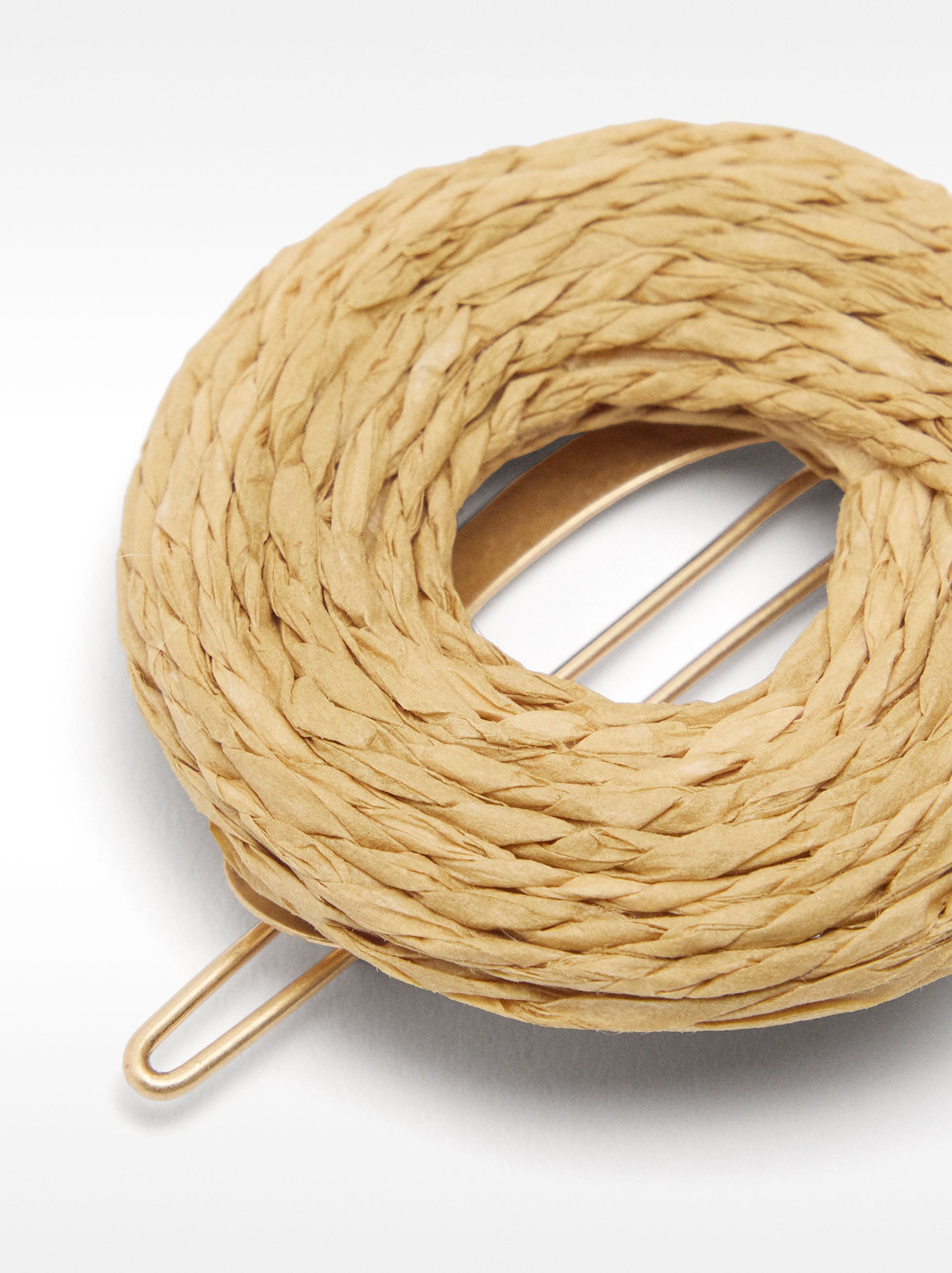 Gancho Para El Cabello Con Efecto Rafia