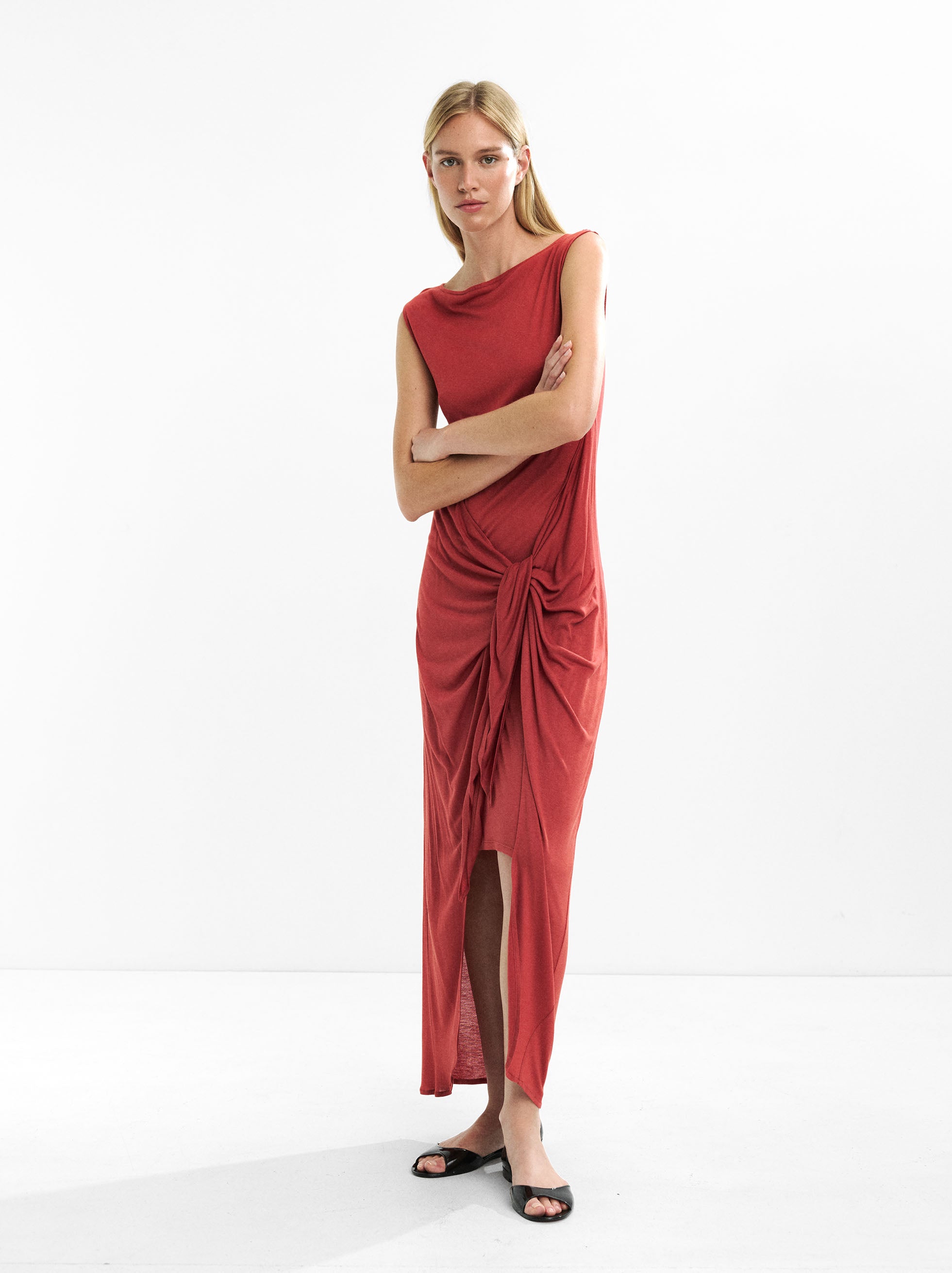 Vestido Drapeado Con Lazo