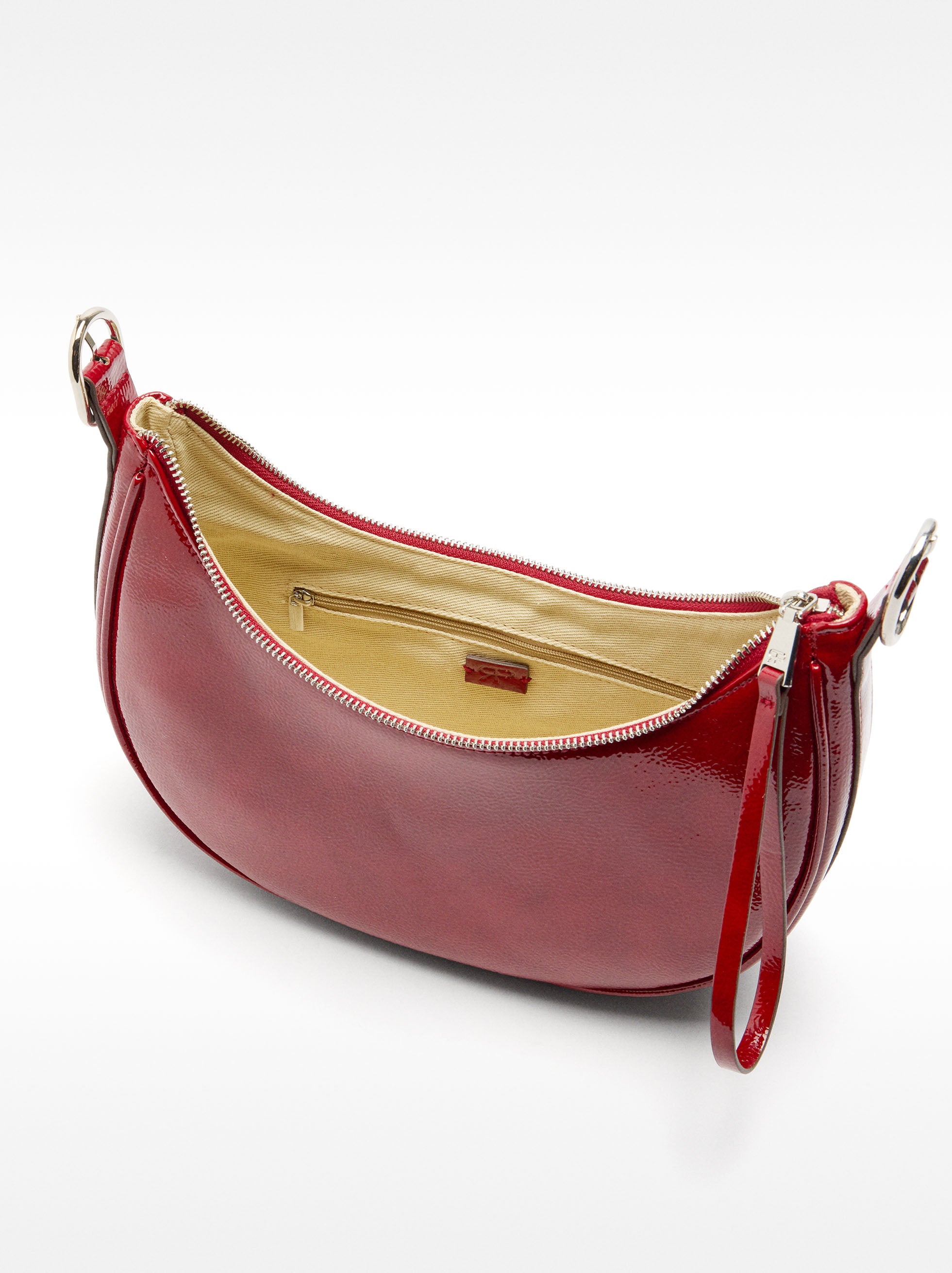 Bolso De Hombro Hobo Acharolado