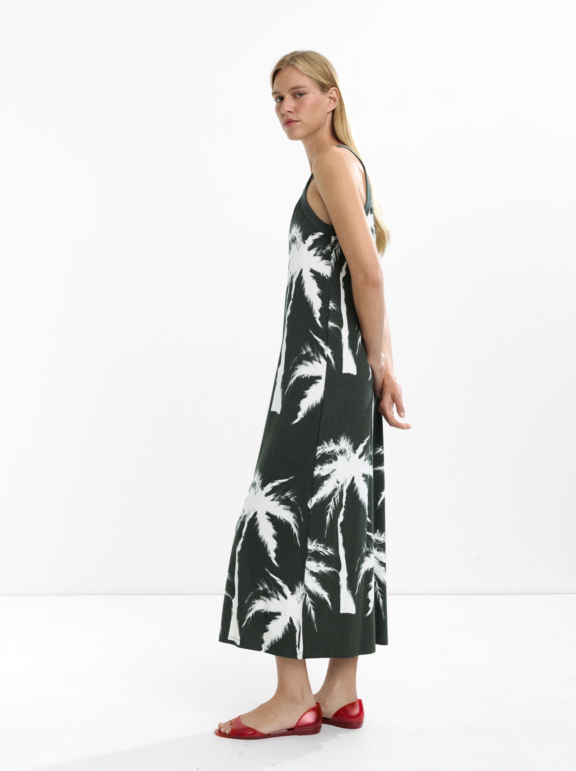 Vestido Largo Con Estampado De Palmeras