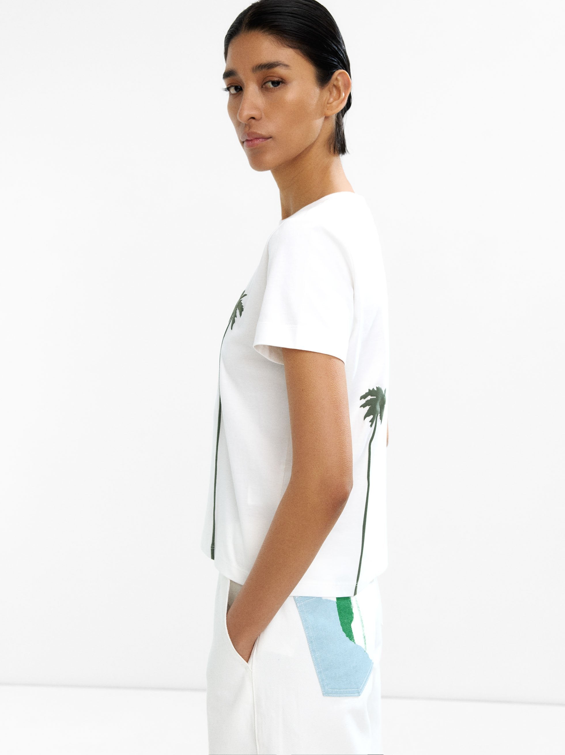 Camiseta 100% Algodón Estampado De Palmeras