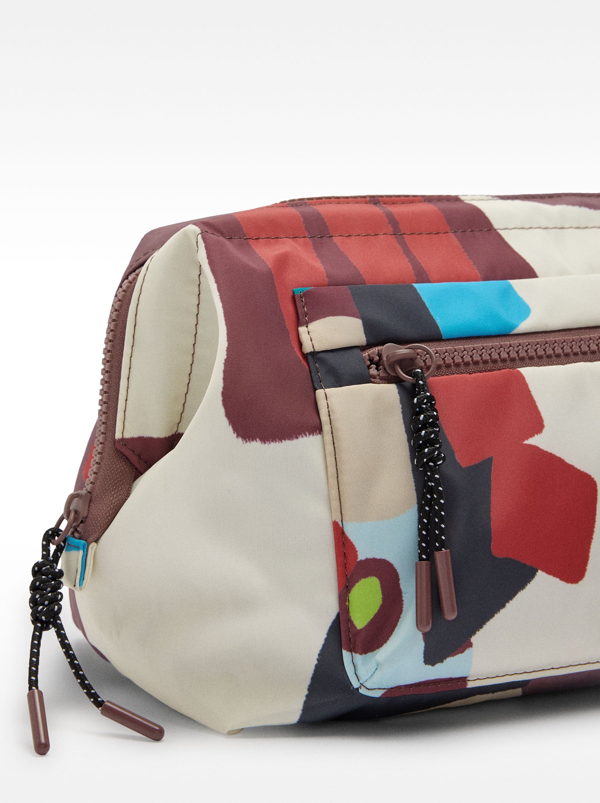 Neceser De Nylon Estampado